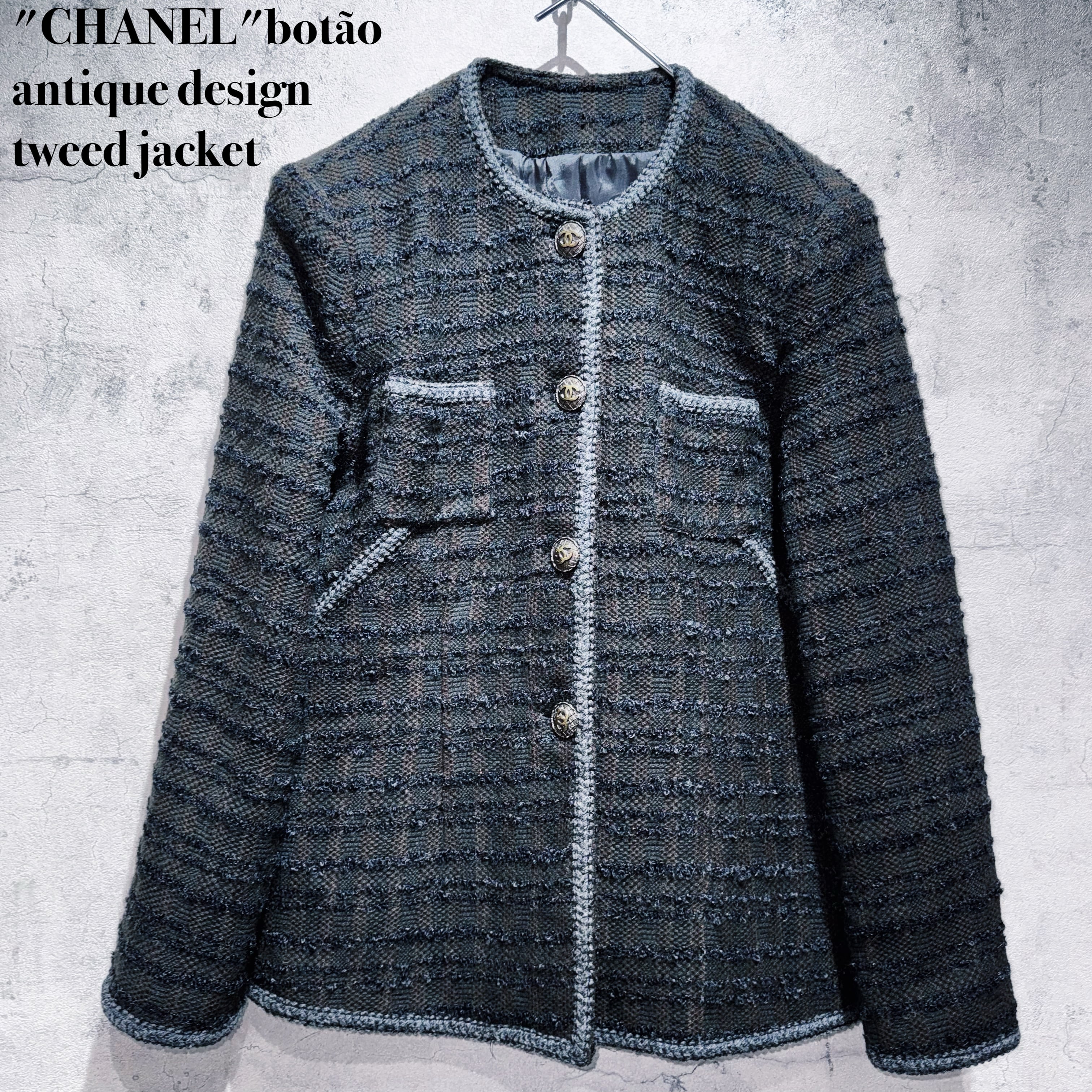 "CHANEL"botão antique design tweed jacket