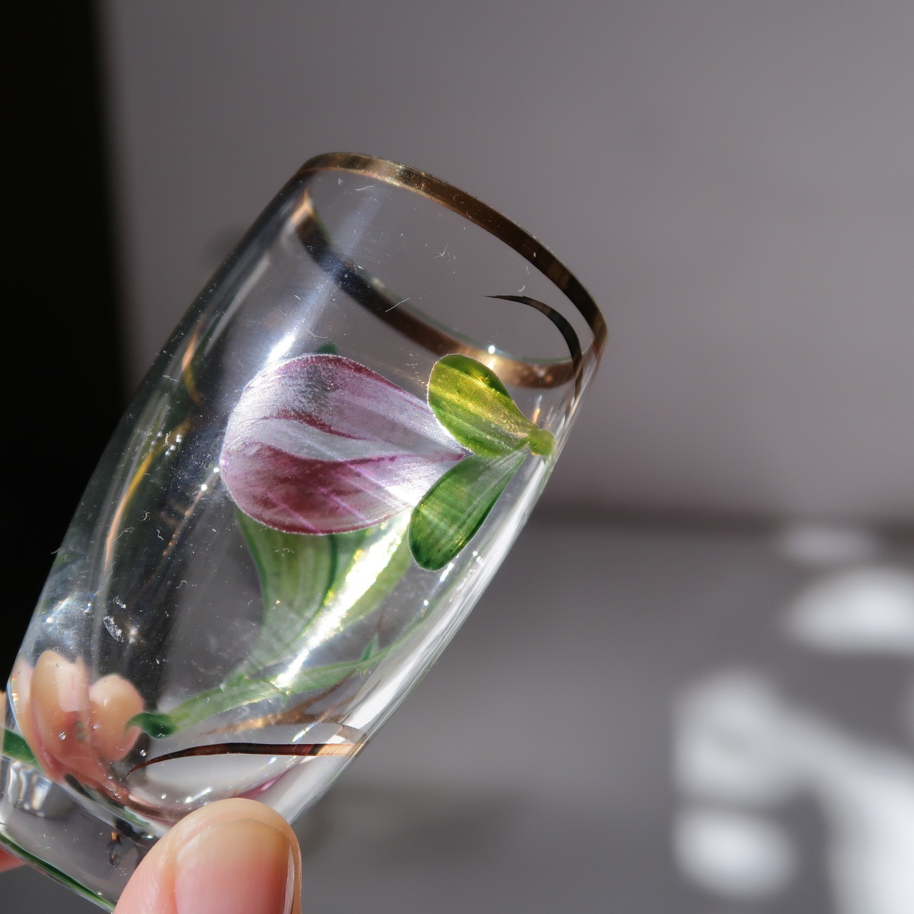 お花のペイントのミニグラス