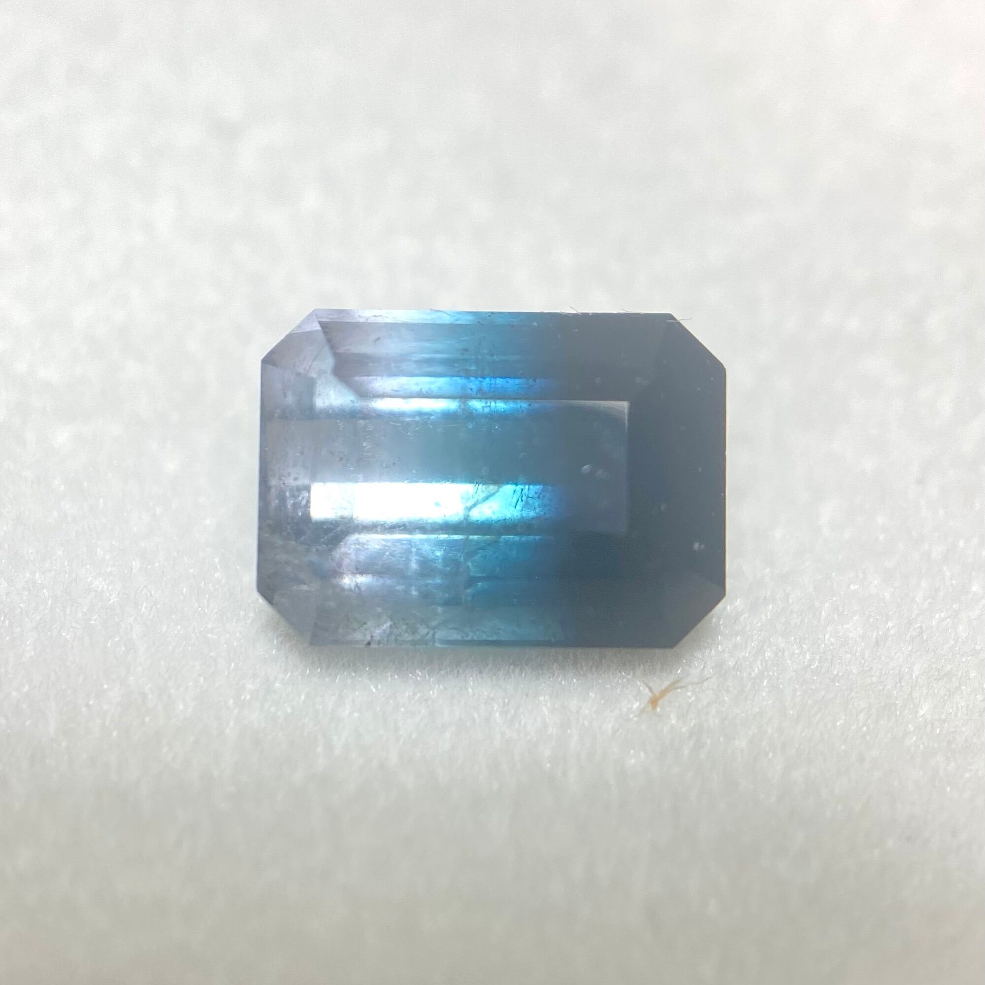 秋の夜長の澄んだ夜空 バイカラートルマリン