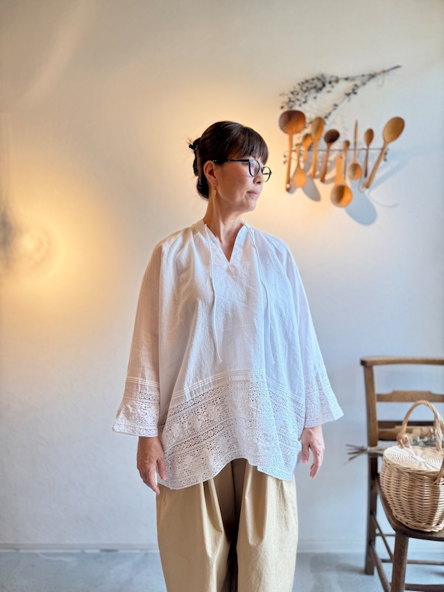 doux bleu  レースチャーチブラウス