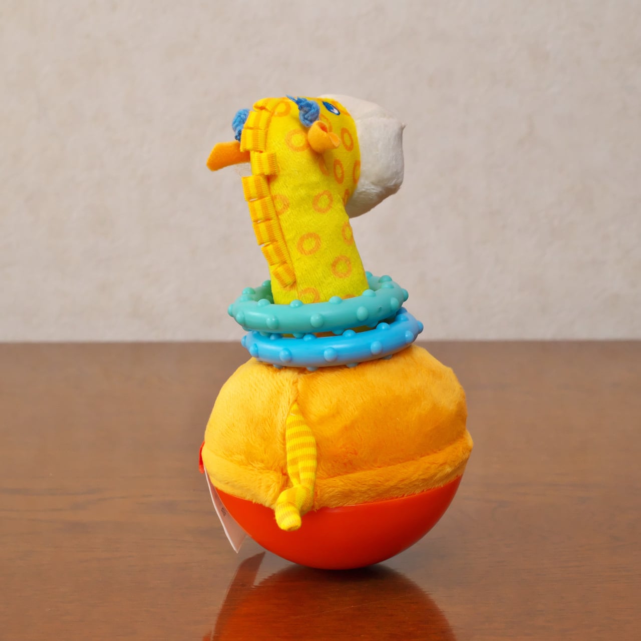 HABA おきあがり人形 キリン | 木のおもちゃ専門店 おもちゃ箱