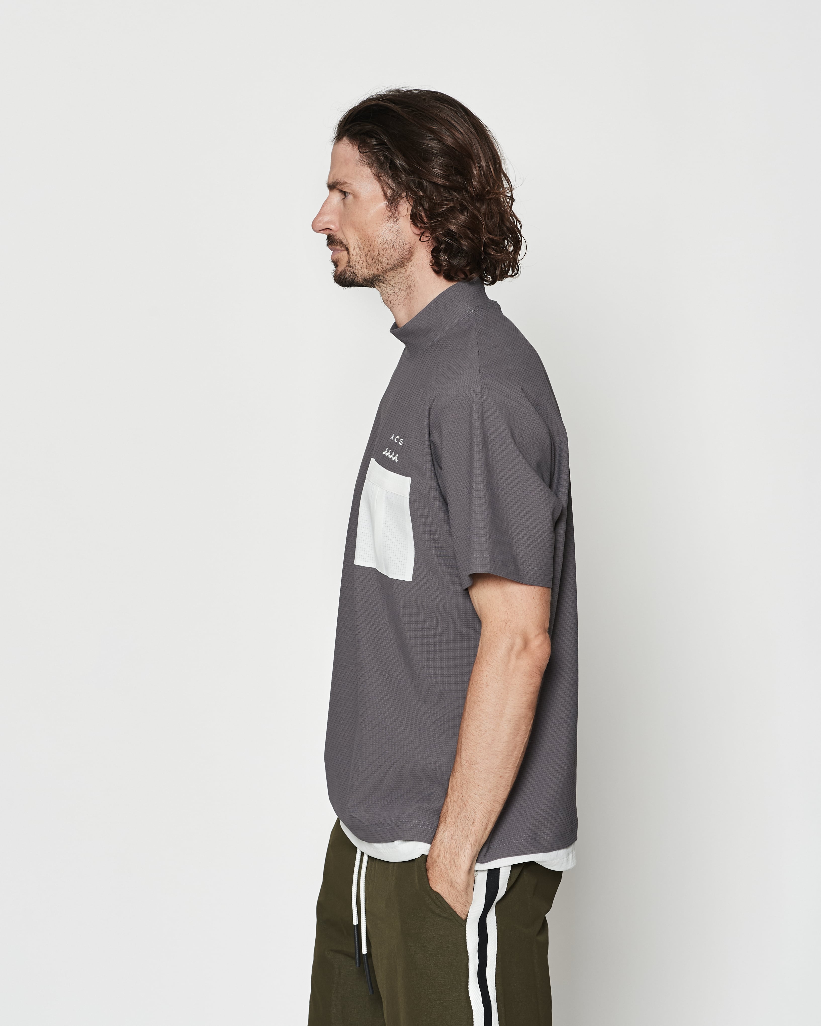 muta MARINE × ACANTHUS メッシュモックネックTシャツ | ACANTHUS