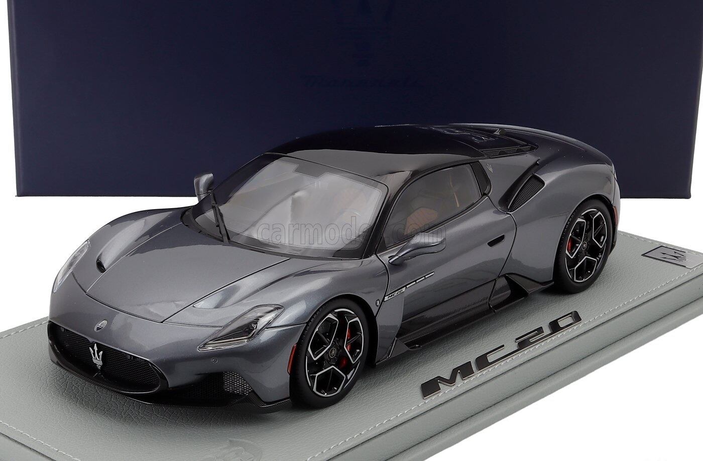 ミニカー 1/18 テスラ サイバートラック TOPMARQUES 1/18 TESLA