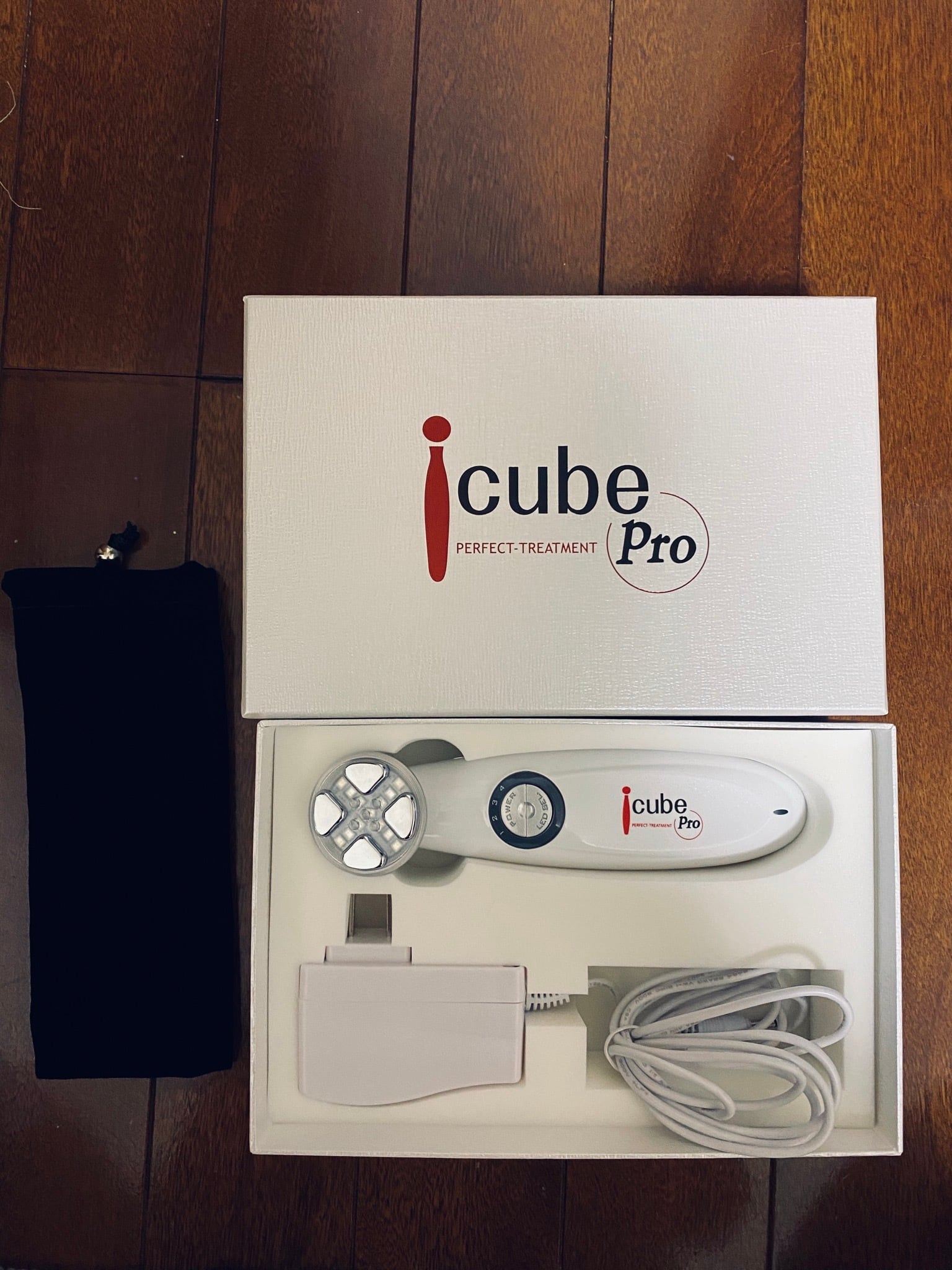 【美品】i cube pro アイキューブプロ　美顔器