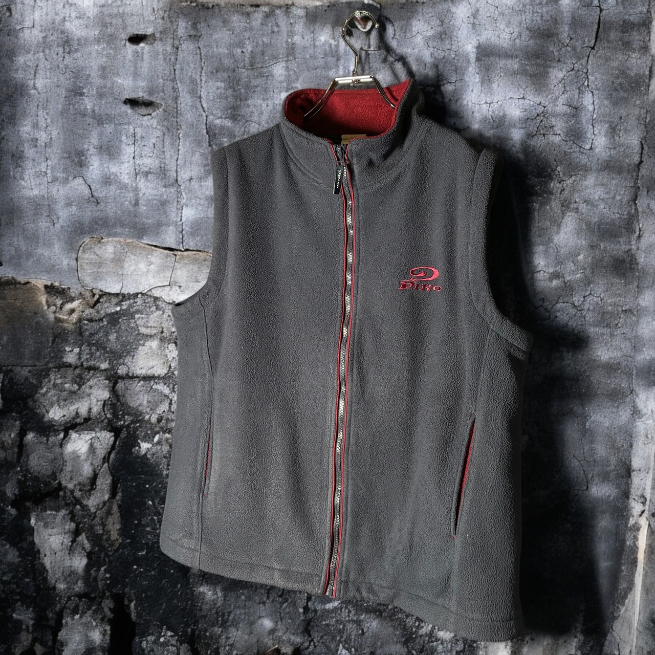 00s Piko Y2Kフリースベスト　ネイビー×バーガンディ ピコ　刺繍ロゴ