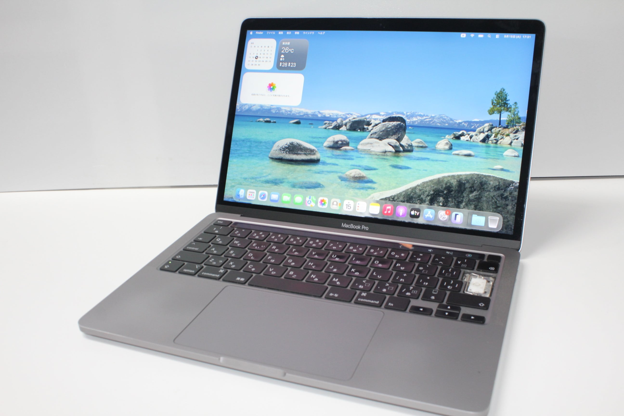 MacBook Pro（13インチ,2019,Thunderbolt 3ポートx 2）256GB/8GB