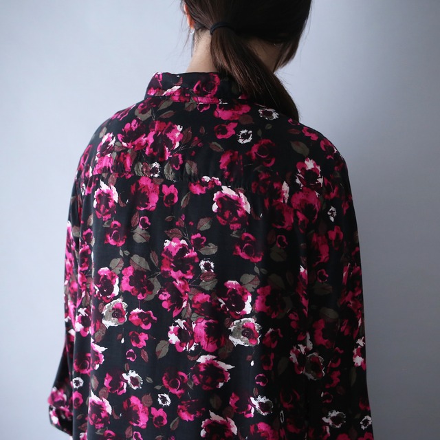 chaos coloring beautiful flower motif pattern over silhouette shirt