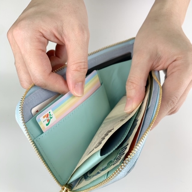 【WNI01】　一万円札が折らずに入る最小サイズの長財布「L字束入」（クロコ型押）
