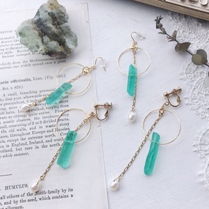 Hoop green quartz earrings