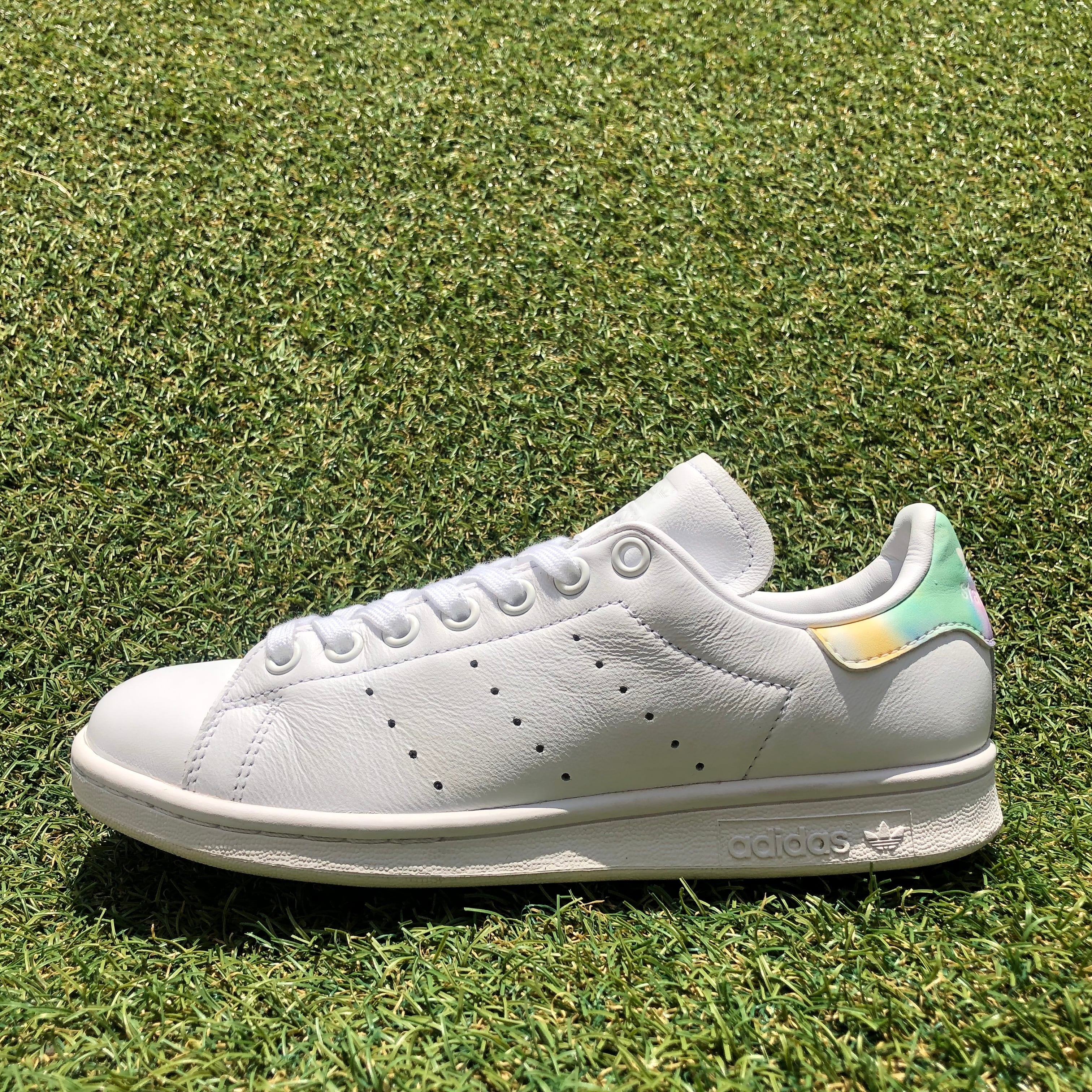 adidas STANSMISTH アディダス スタンスミス H77