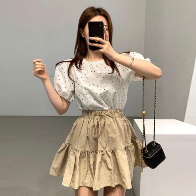 サマー水玉スリーブシャツ ギャザースカート 大人ガーリー スウィート キュート カジュアル 夏物 パニエ ペチコート 韓国婦人90471203635