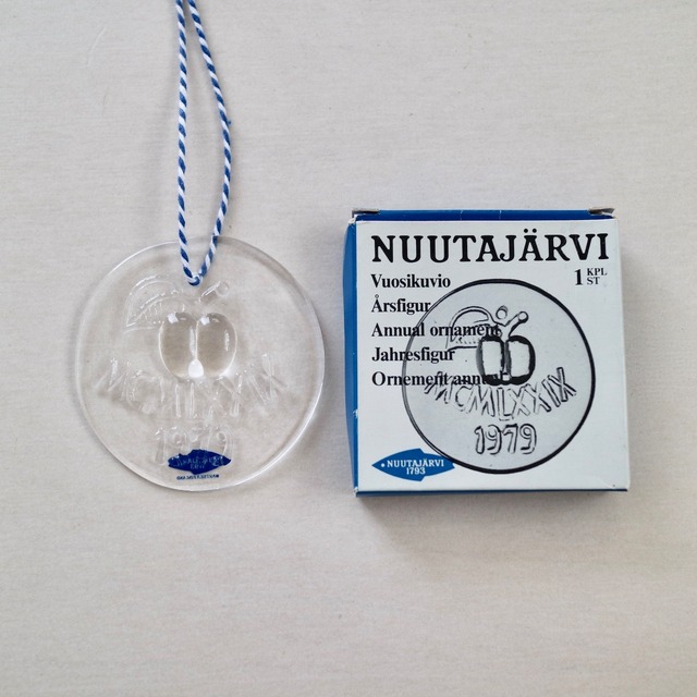 [SOLD OUT] Nuutajarvi ヌータヤルヴィ / ガラスオーナメント サンキャッチャー 1979年