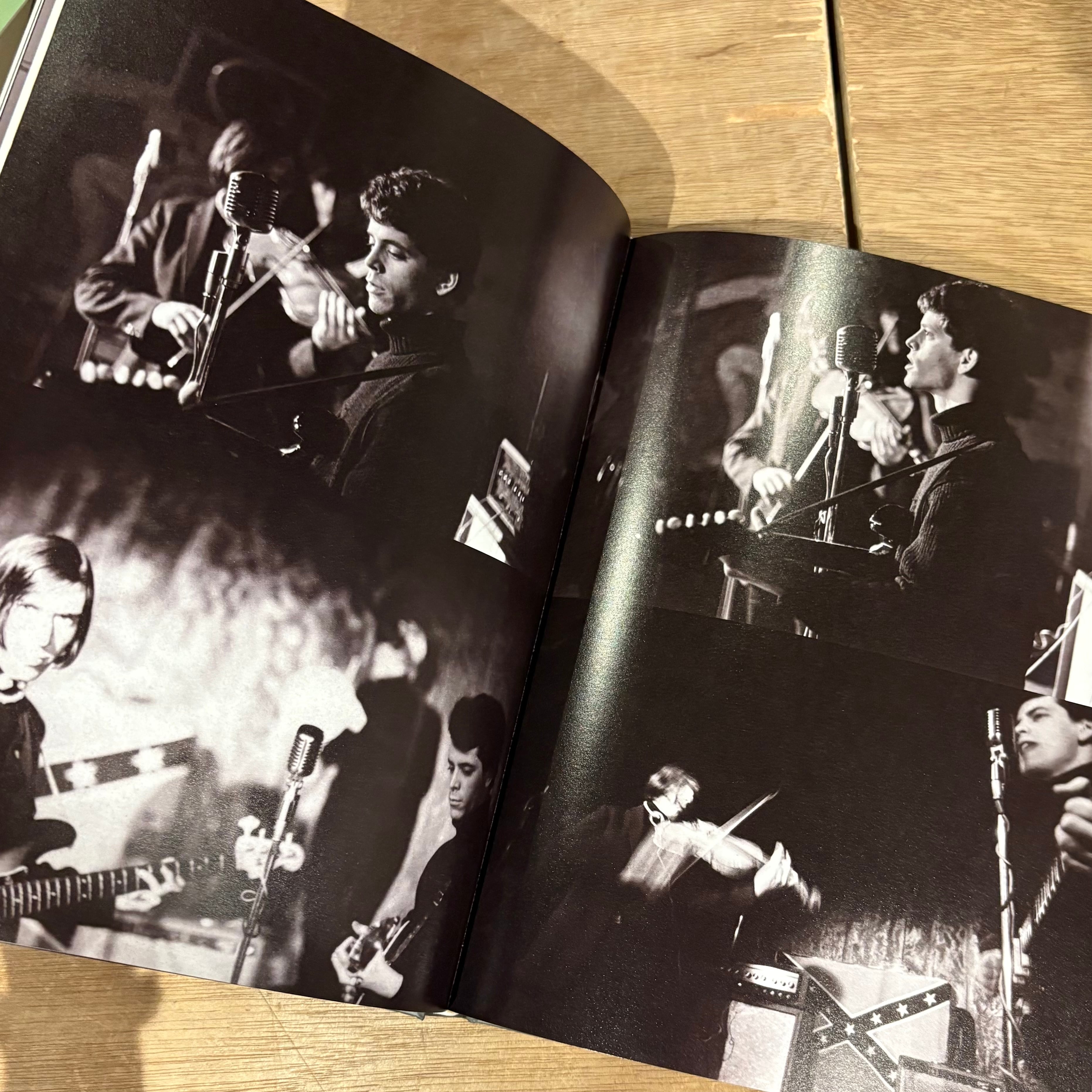 THE VELVET UNDERGROUND New York Art 写真集 The Velvet Underground New York Art edited by Johan Kugelberg