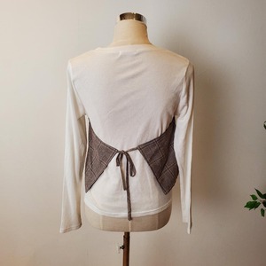 【USED】finegerine 白カットソー　かわいい　冬コーデ　美品