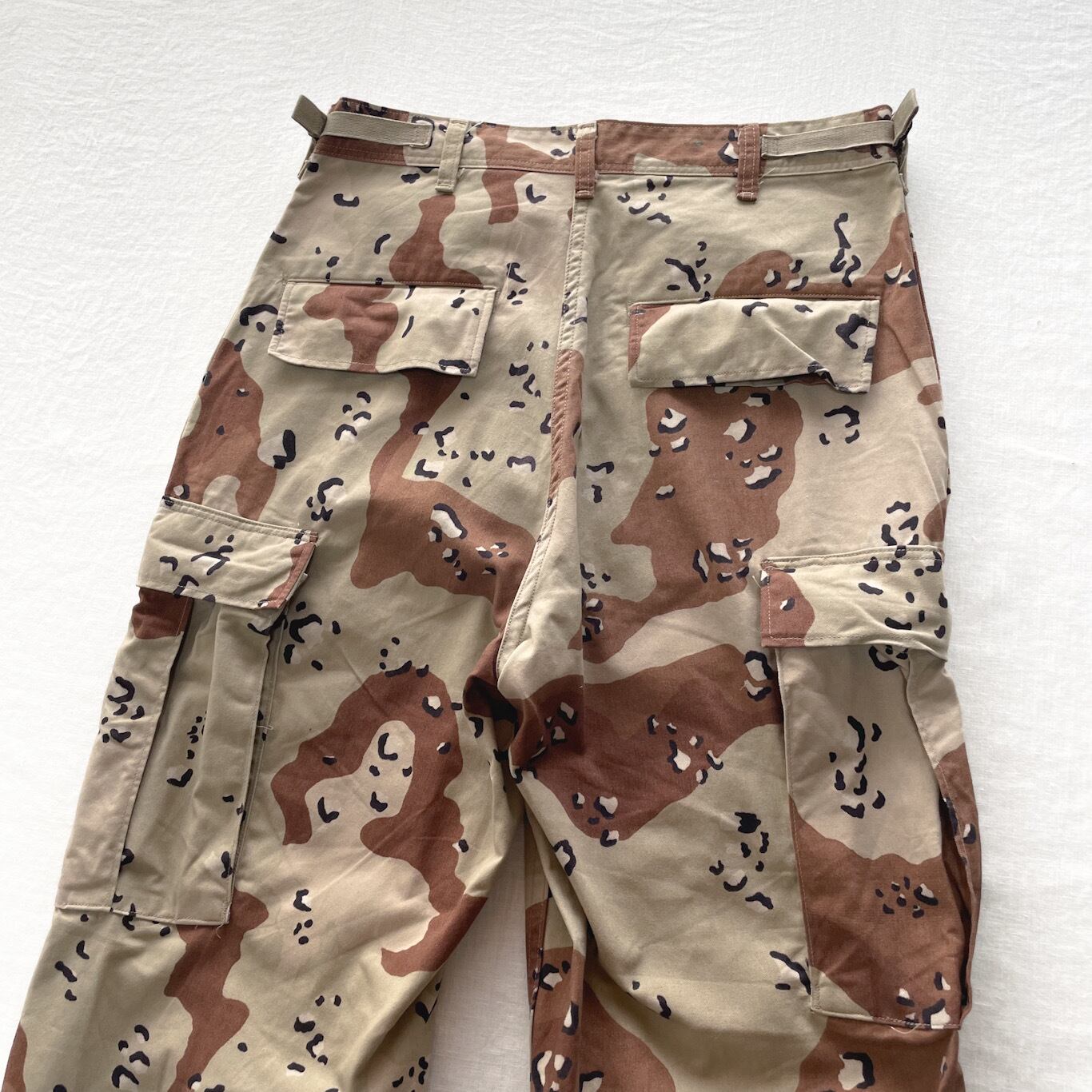 デッド US.ARMY 米軍 実用 チョコチップ デザートカモ カーゴ デッド US.ARMY 米軍 実用 チョコチップ デザートカモ カーゴ