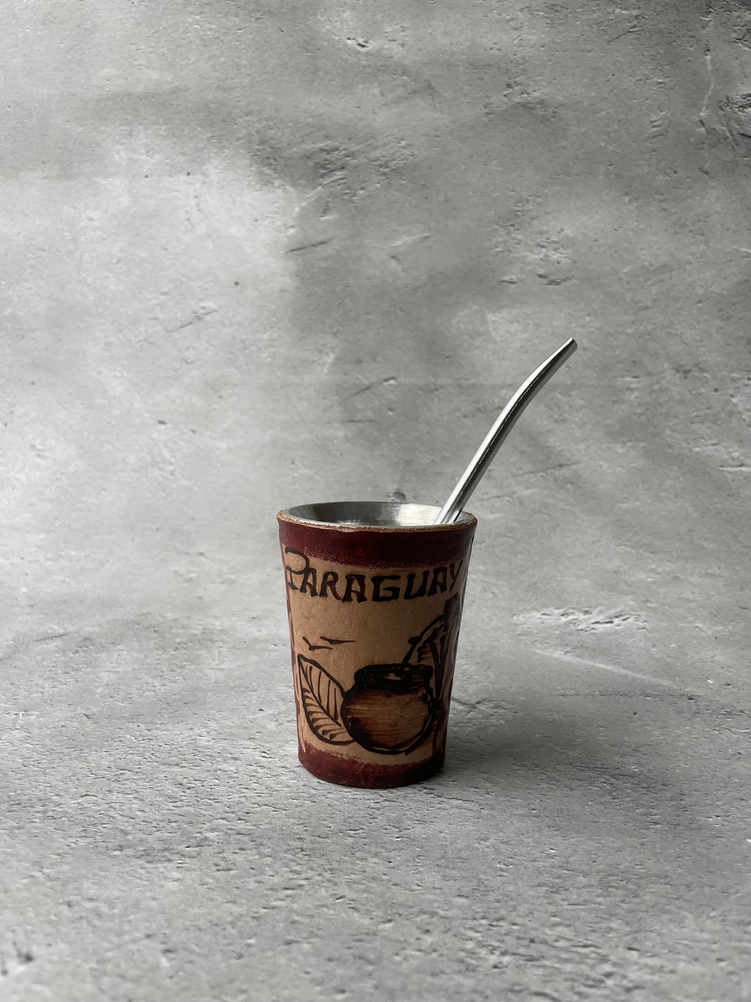 手描きのパラグアイ風景が描かれたマテ茶カップマテ茶器木製•銀製