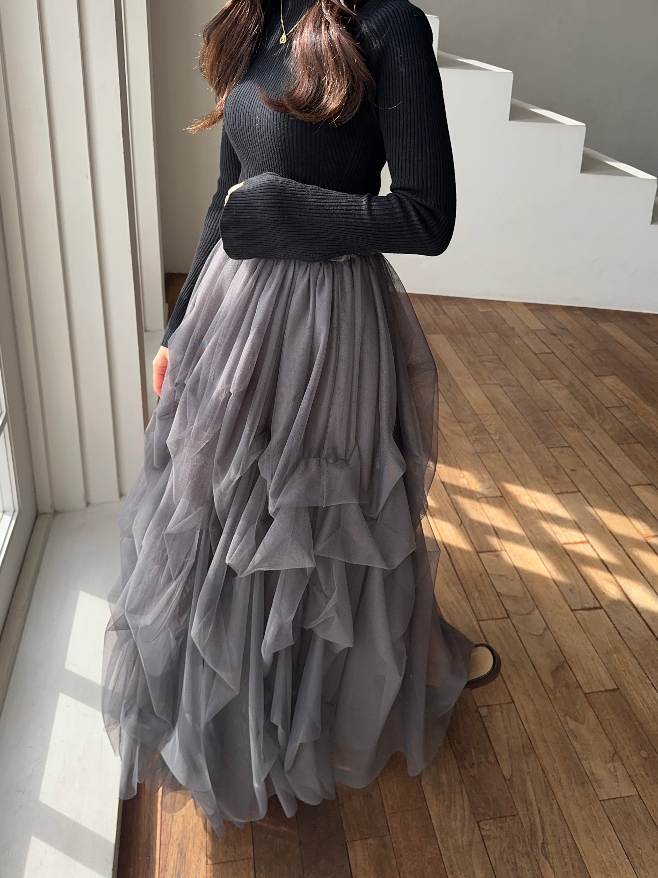 volume tulle skirt( charcoal )