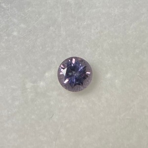 丸いスピネル 約3.3mm r-0444