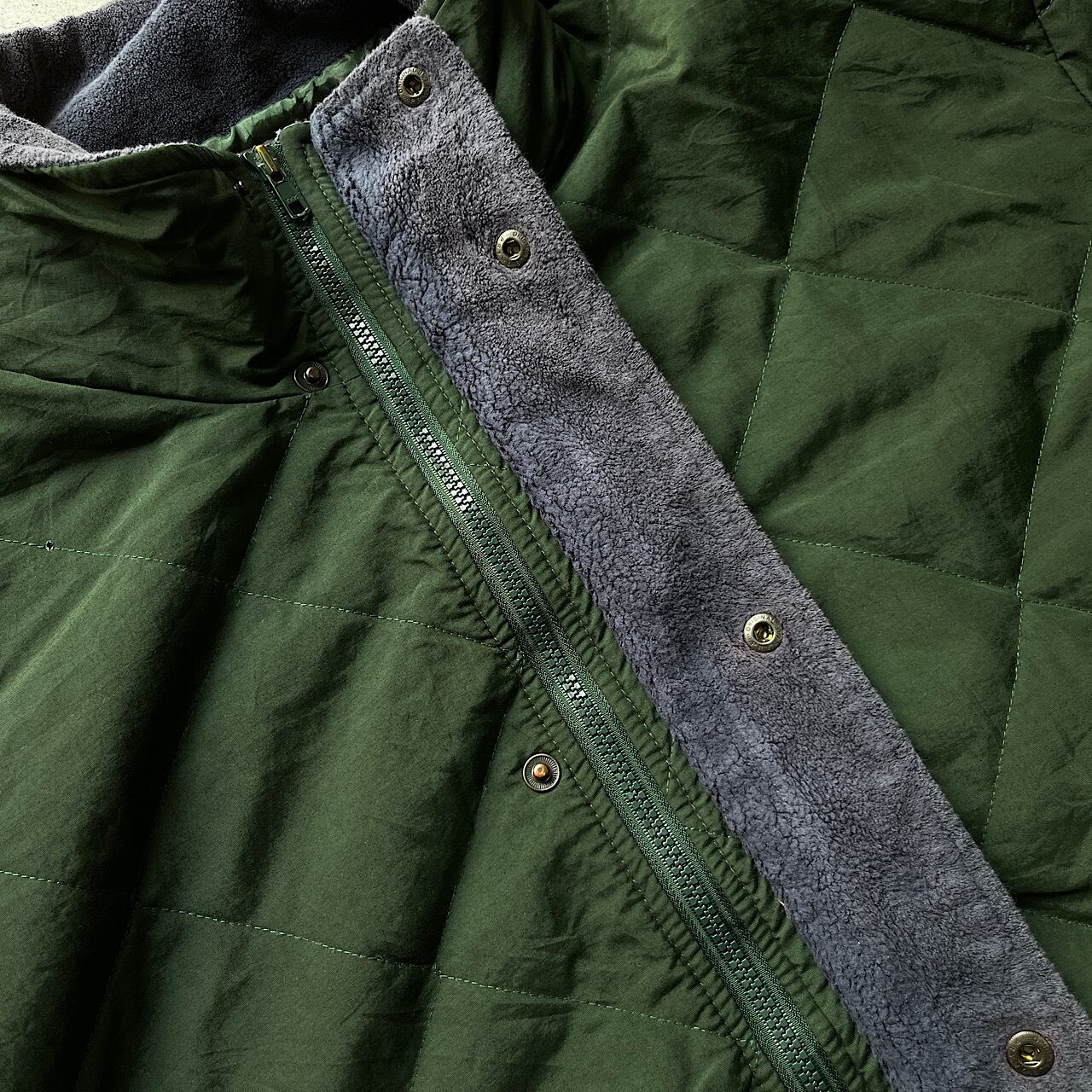 90年代 カナダ製 TYPHOON SPORTSWEAR ナイロン キルティングジャケット
