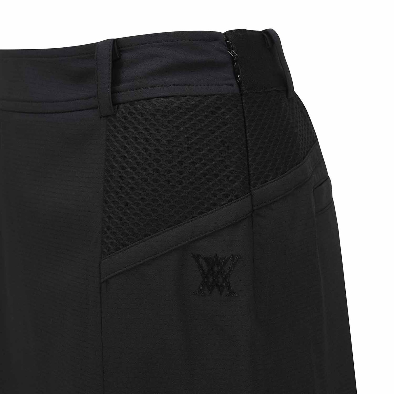 WOMEN SM BLACK FINISH H LINE SKIRT