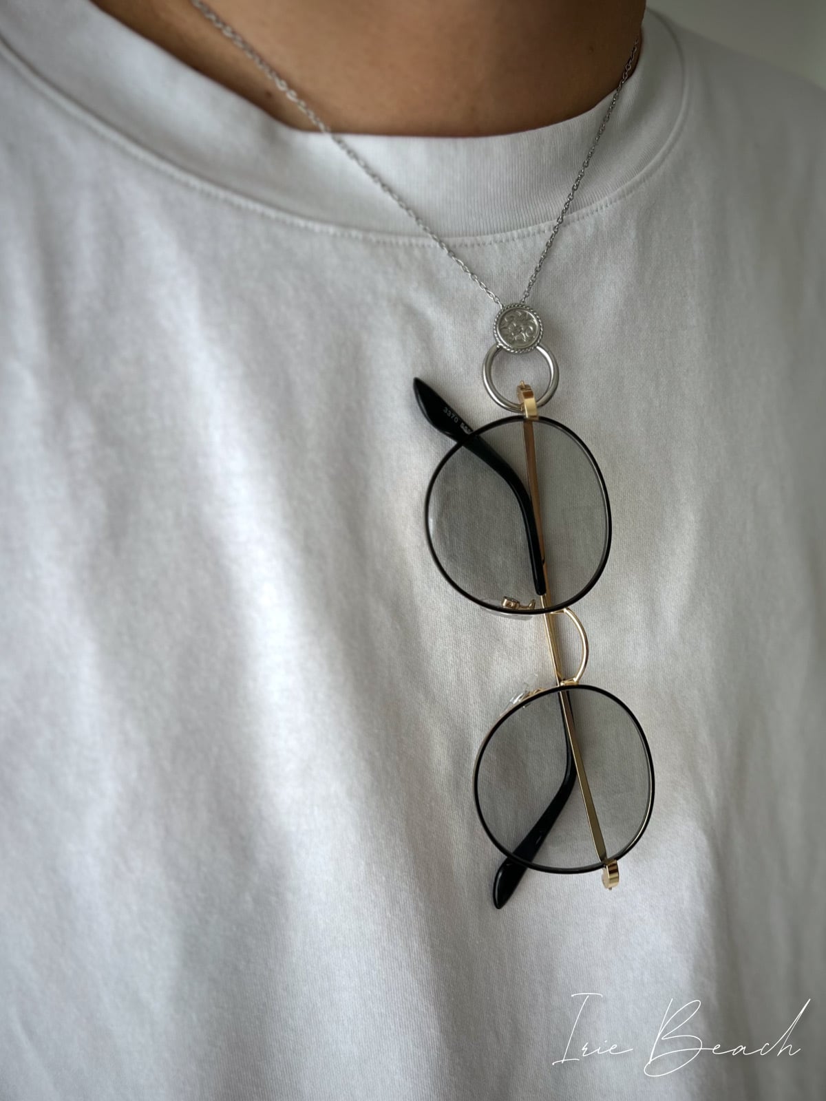 GLASSES HOLDER NECKLACE アイリービーチ ネックレス