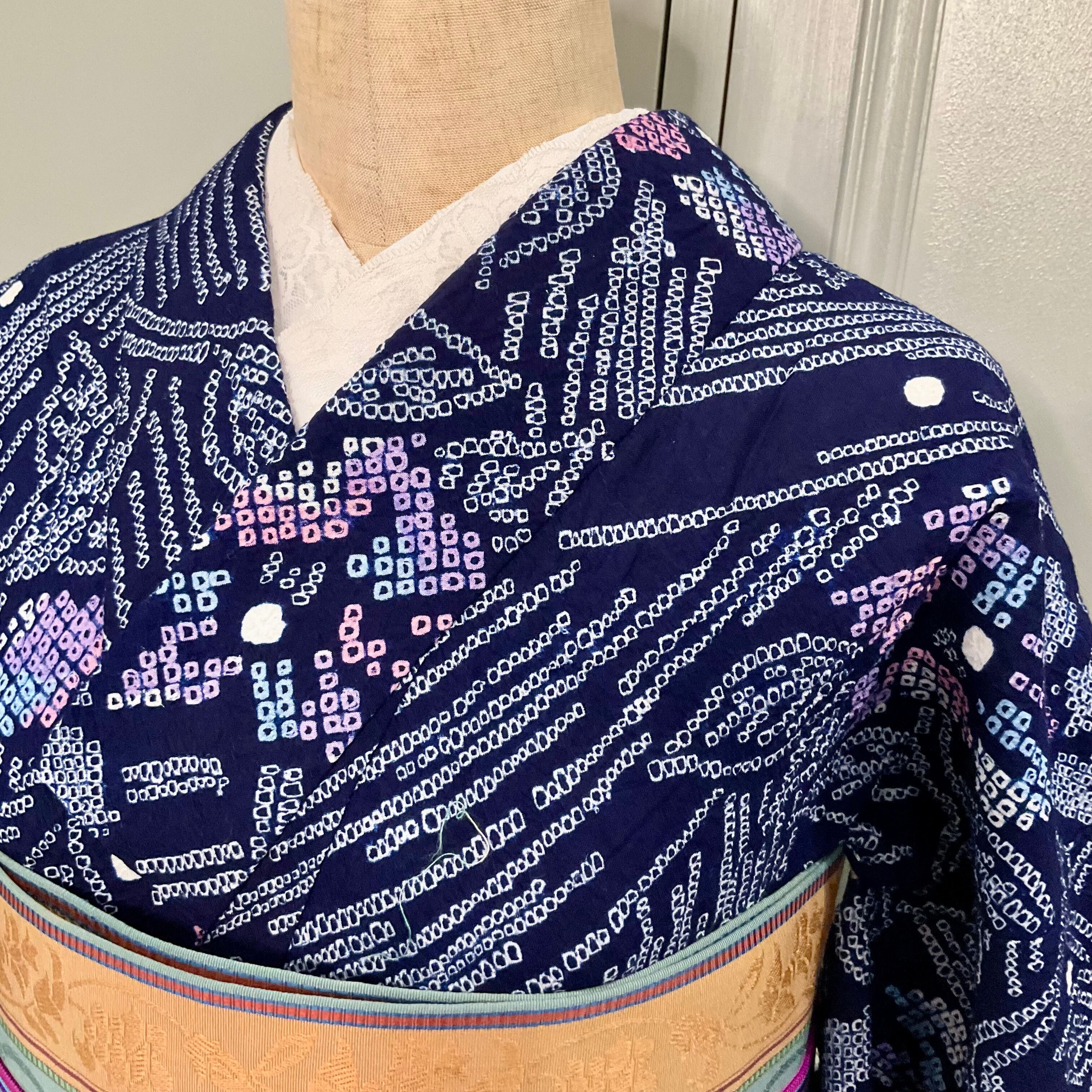夏宵モザイク＊花 藍 ネイビー 紺 有松鳴海絞り浴衣 B675 | kimono tento