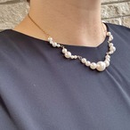 《2点セット》クリスタルパールのカーブラインネックレス＆フープピアス・イヤリング