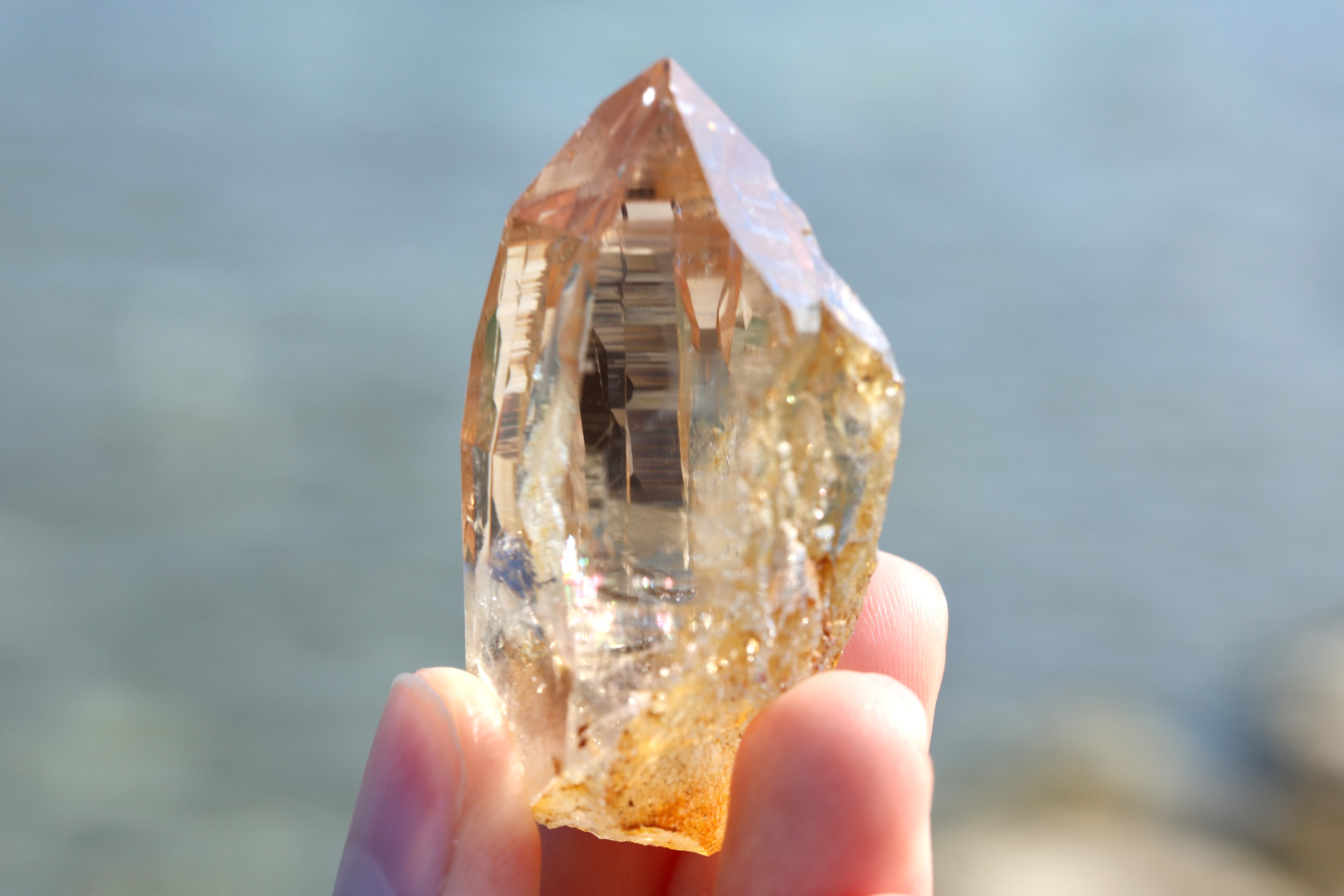 ヒマラヤ水晶 ガネーシュヒマール産 | 石垣島の夜光貝アクセサリーと