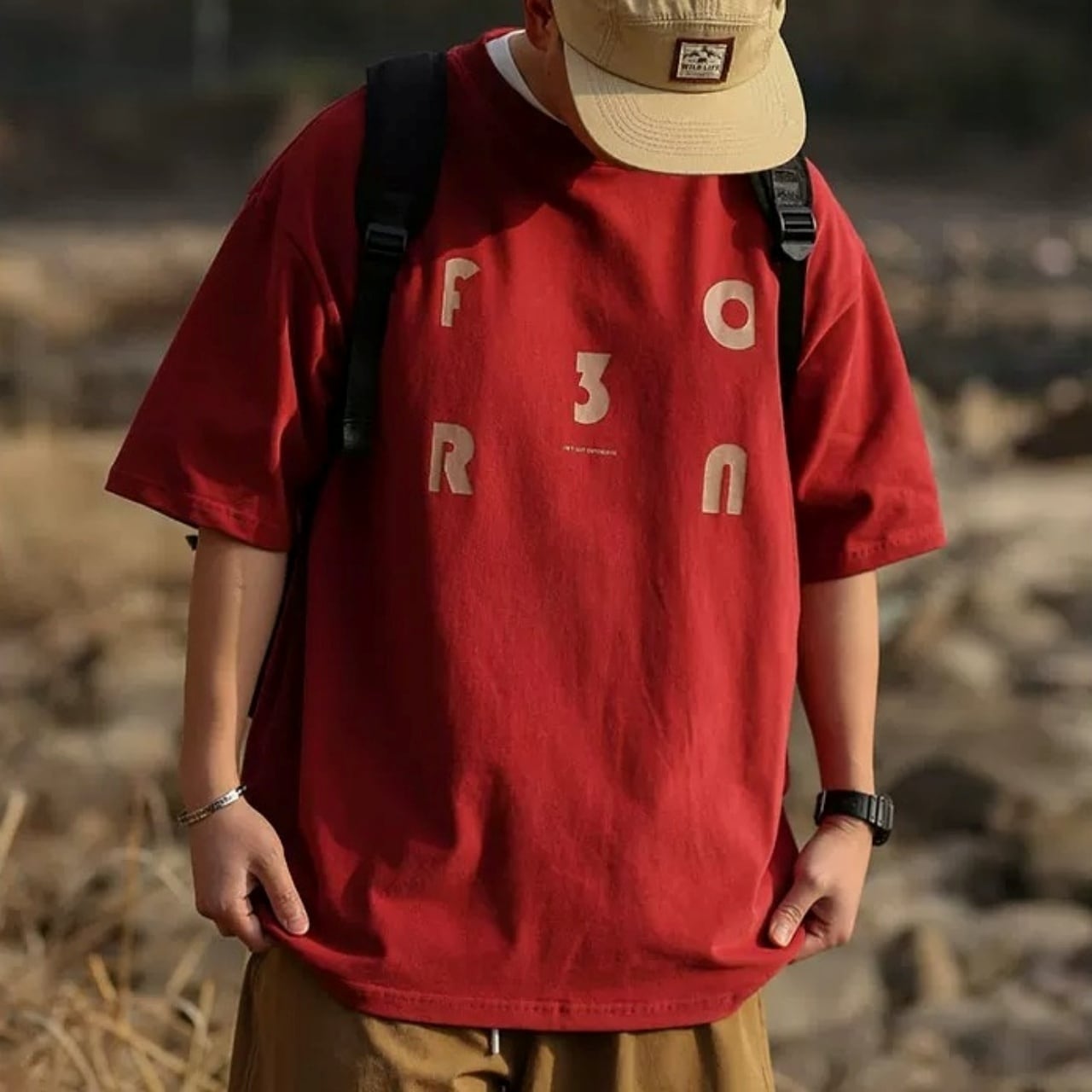アルファベットグラフィックワイドラインTシャツ 2col A00383