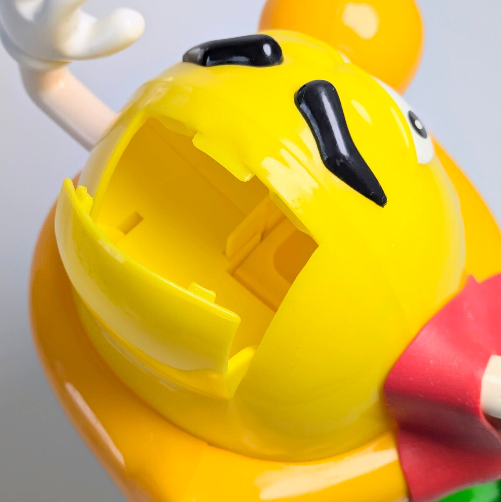 ☆ VINTAGE ☆【 m&m's ( エムアンドエムズ ) 】Summer Beach / サマービーチ / アヒル浮き輪 / ディスペンサー コレクション / イエロー 〚アメリカン雑貨 アメトイ〛