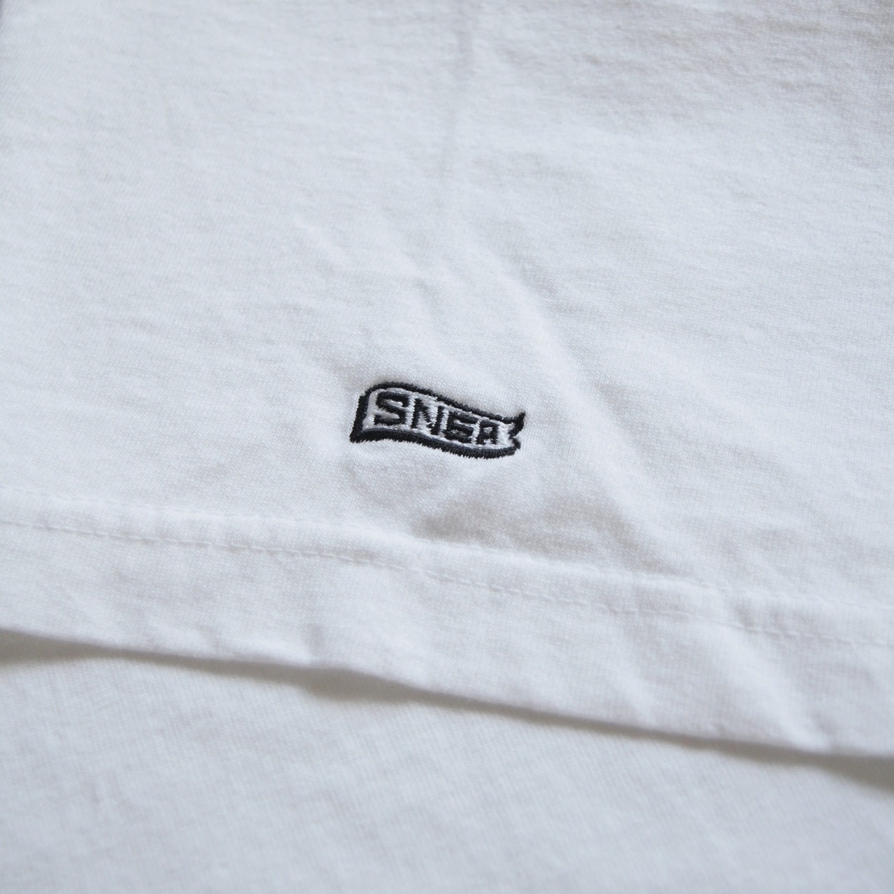 Graphic Design Service / T-Shirt（White）