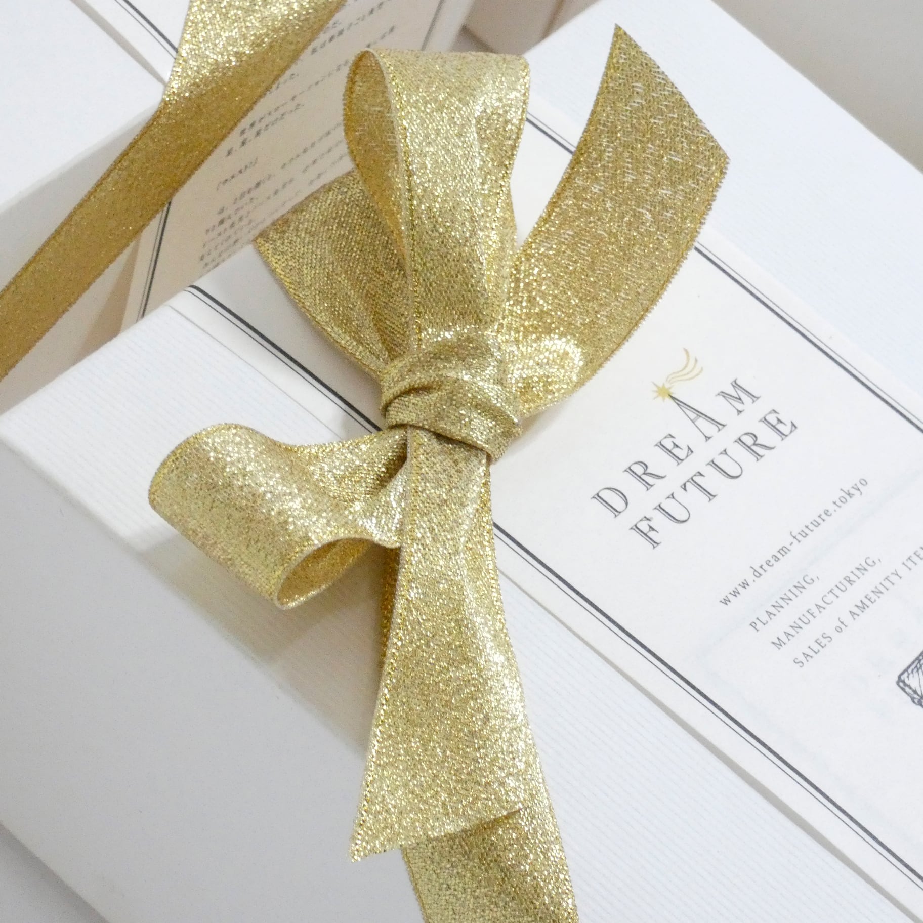 GIFT用 GOLDリボンラッピング | DREAM FUTURE ｵｼｬﾚな星のｱﾒﾆﾃｨｰﾌﾞﾗﾝﾄﾞ