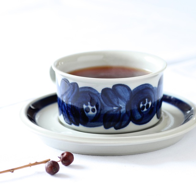 ARABIA アラビア Anemone アネモネ ティーカップ＆ソーサー - 70 北欧ヴィンテージ　☆わけあり☆