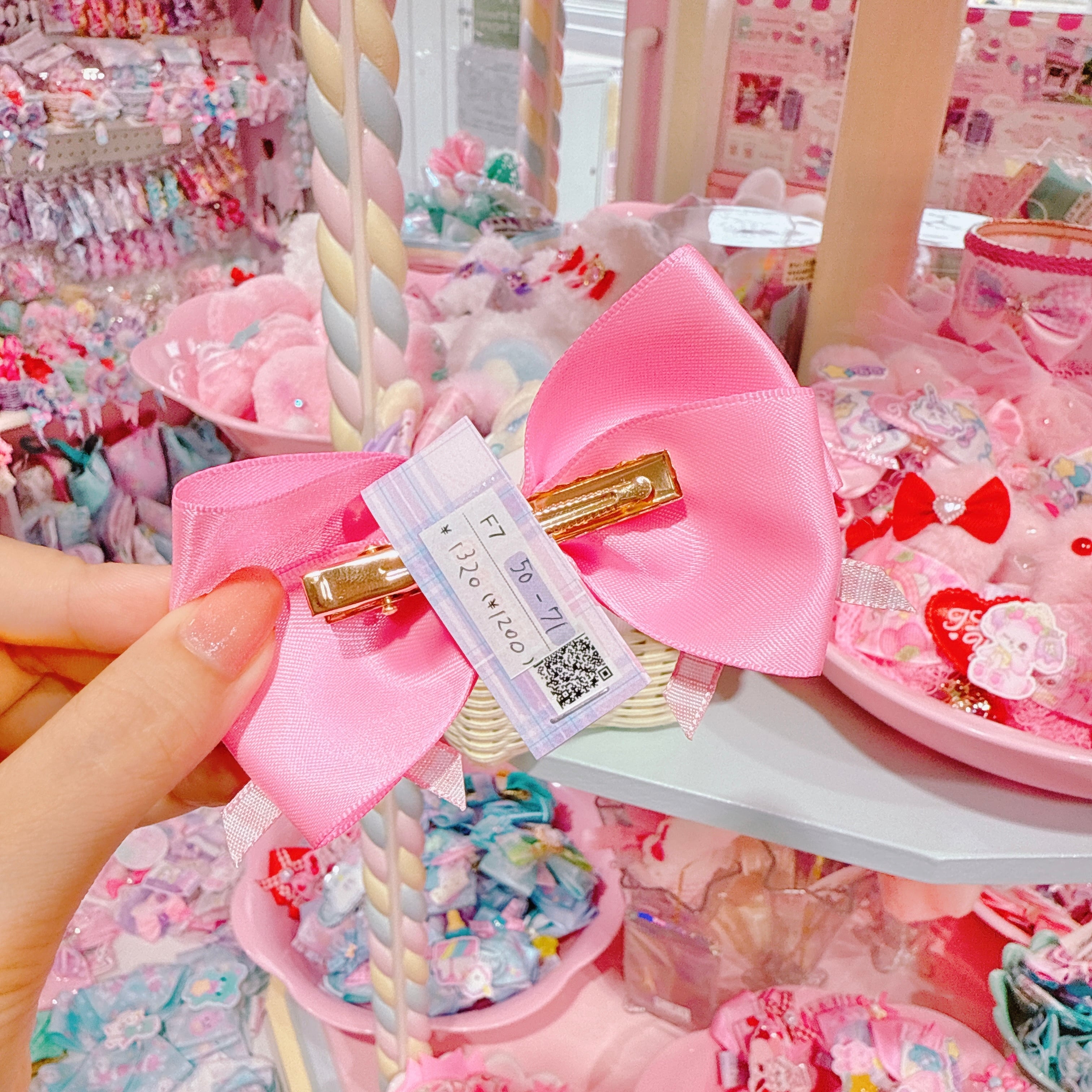 【F7】50-71ヘアクリップ