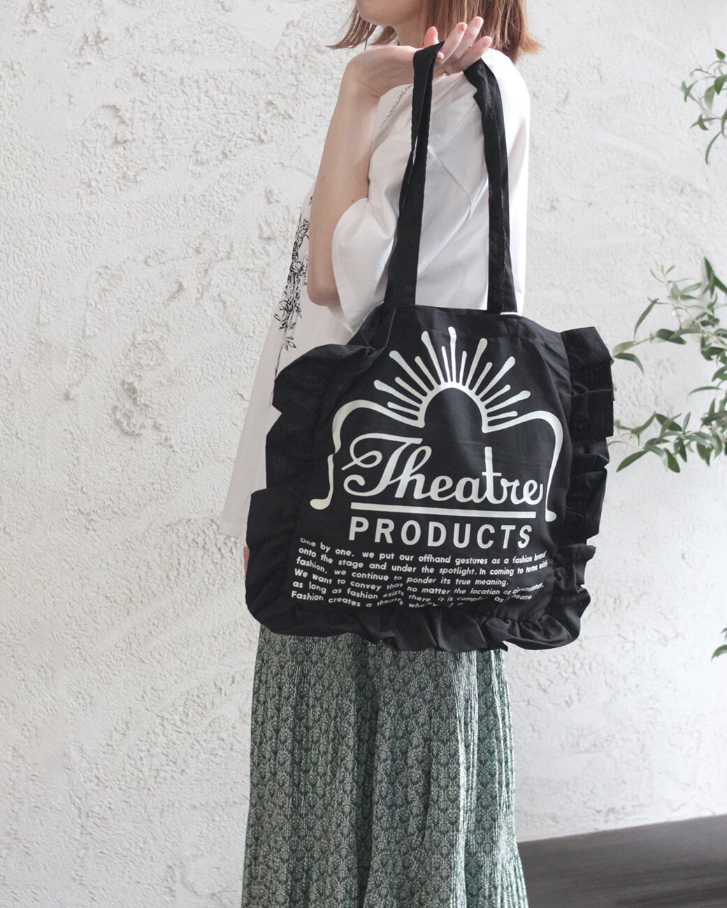 THEATRE PRODUCTS】ラッフルトートバッグ Mサイズ -シンボル- (240789  