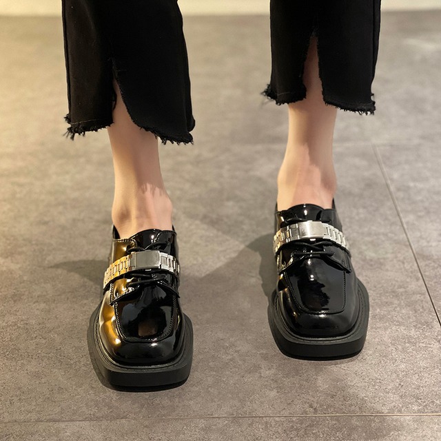 スタイルシングルオータムスタンダードレザー 靴 シューズ レトロ 秋物 スクウェア 部族の婦人靴80695705873