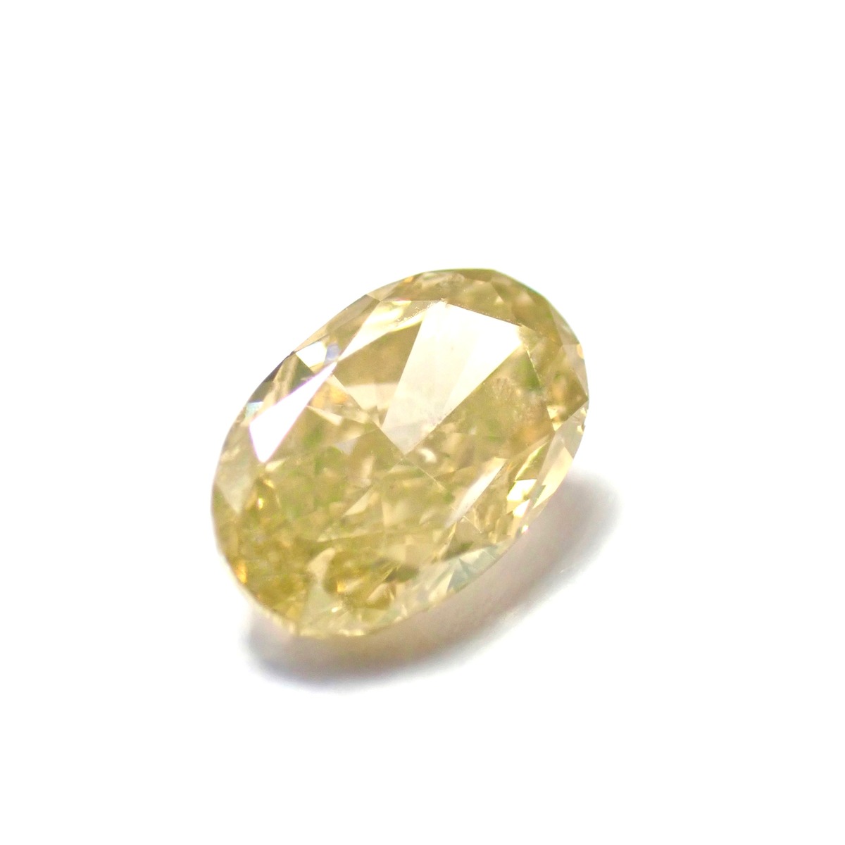 レア品】 Fancy Greenish Brown 0.665ct ファンシー グリーン ブラウン 