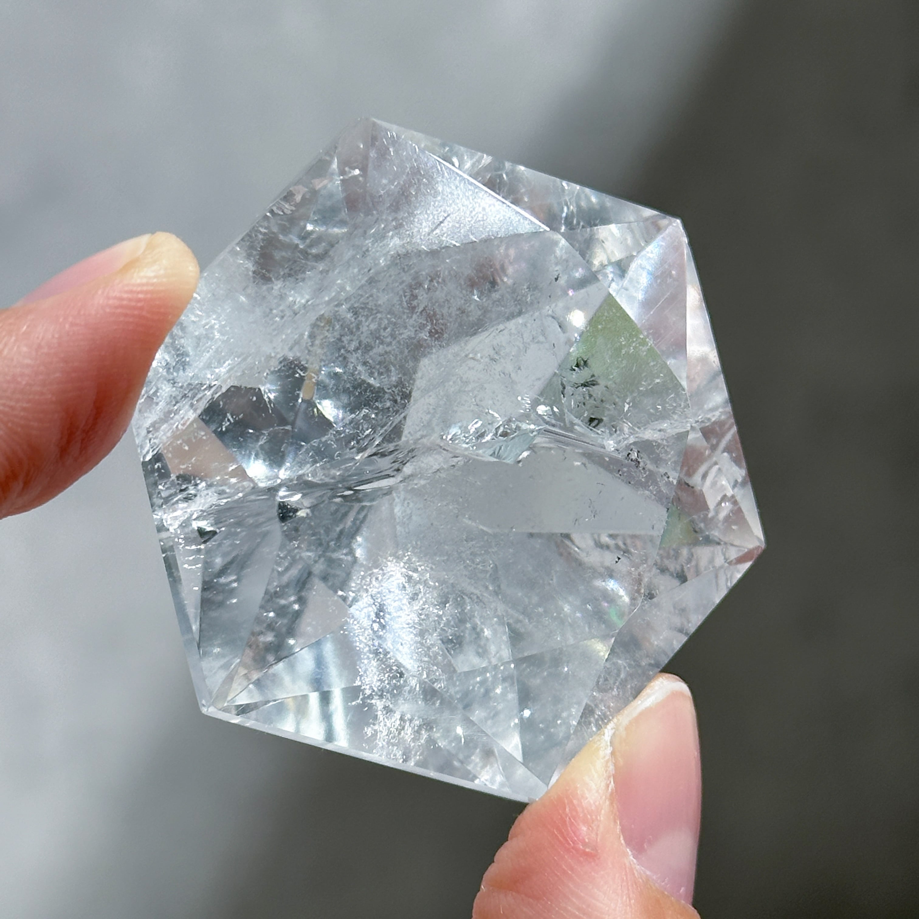 高品質ダイヤモンドファセットカットクォーツ水晶 高品質ダイヤモンドファセットカットクォーツ水晶