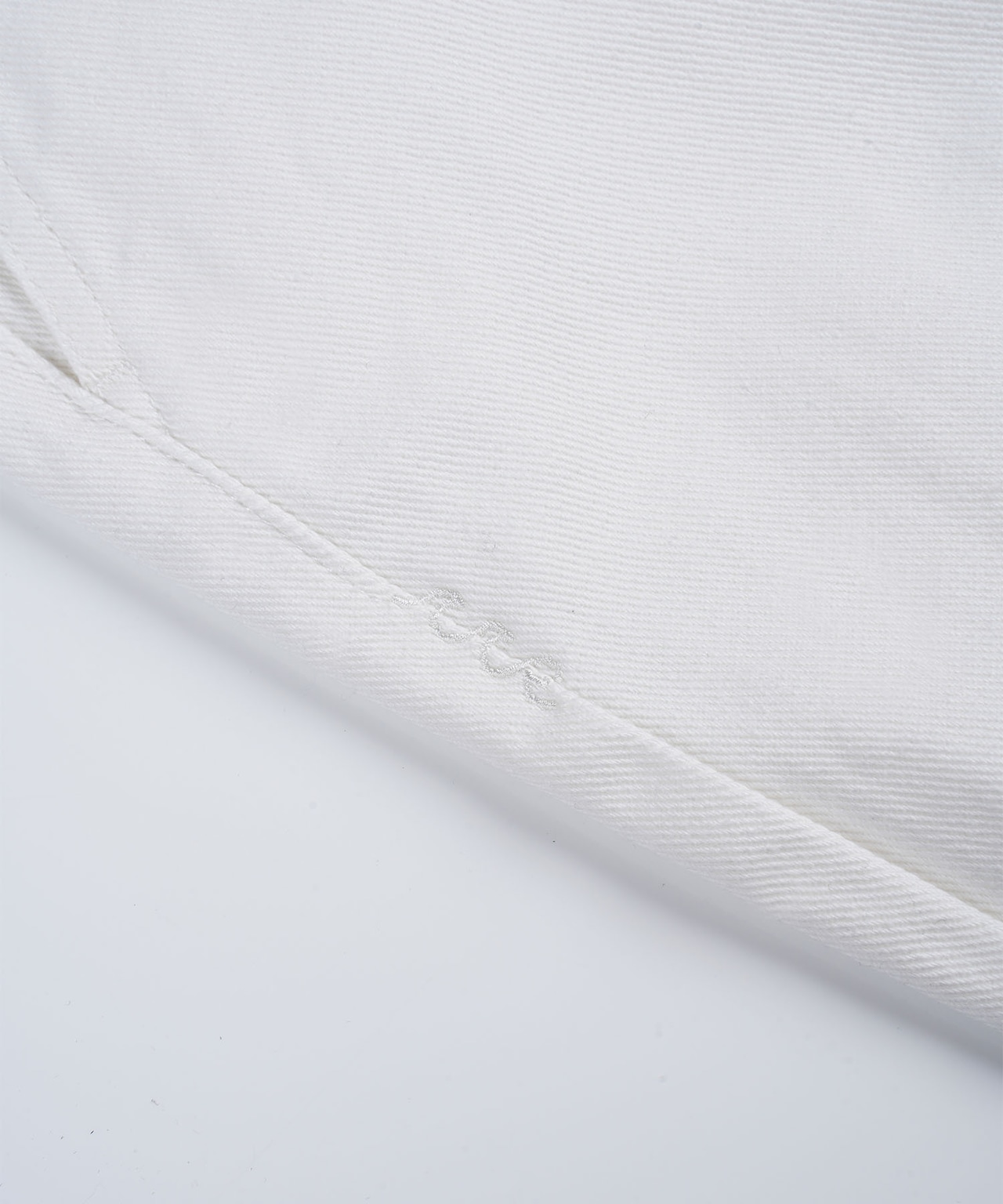 【#Re:room】TUCK WIDE WHITE DENIM ［REP245］