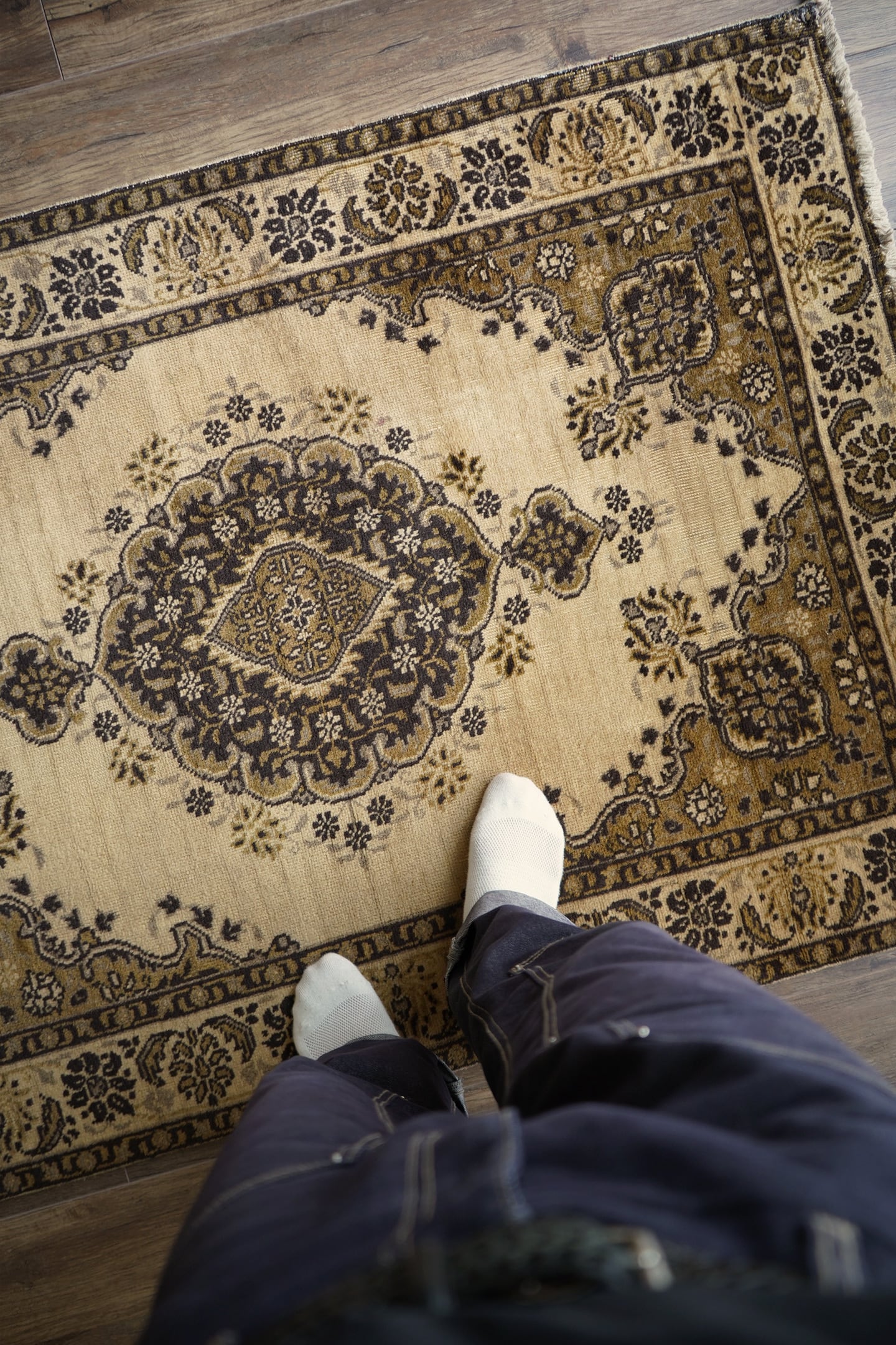 Medium Size | ヴィンテージラグ専門店 TIME RUG （ペルシャ絨毯