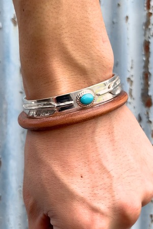 銀縄ターコイズ付フェザー平打ブレス