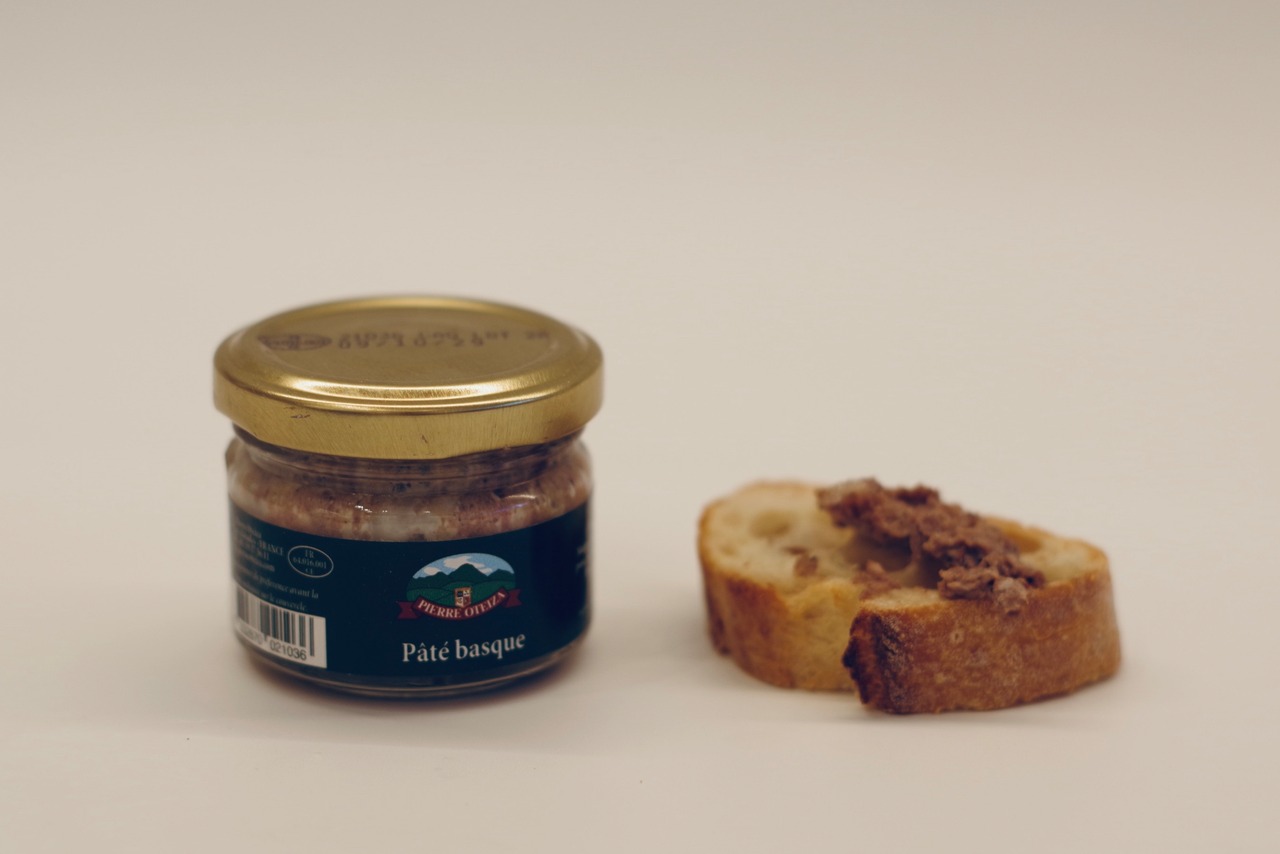 ピエールオテイザのパテ・バスク　
