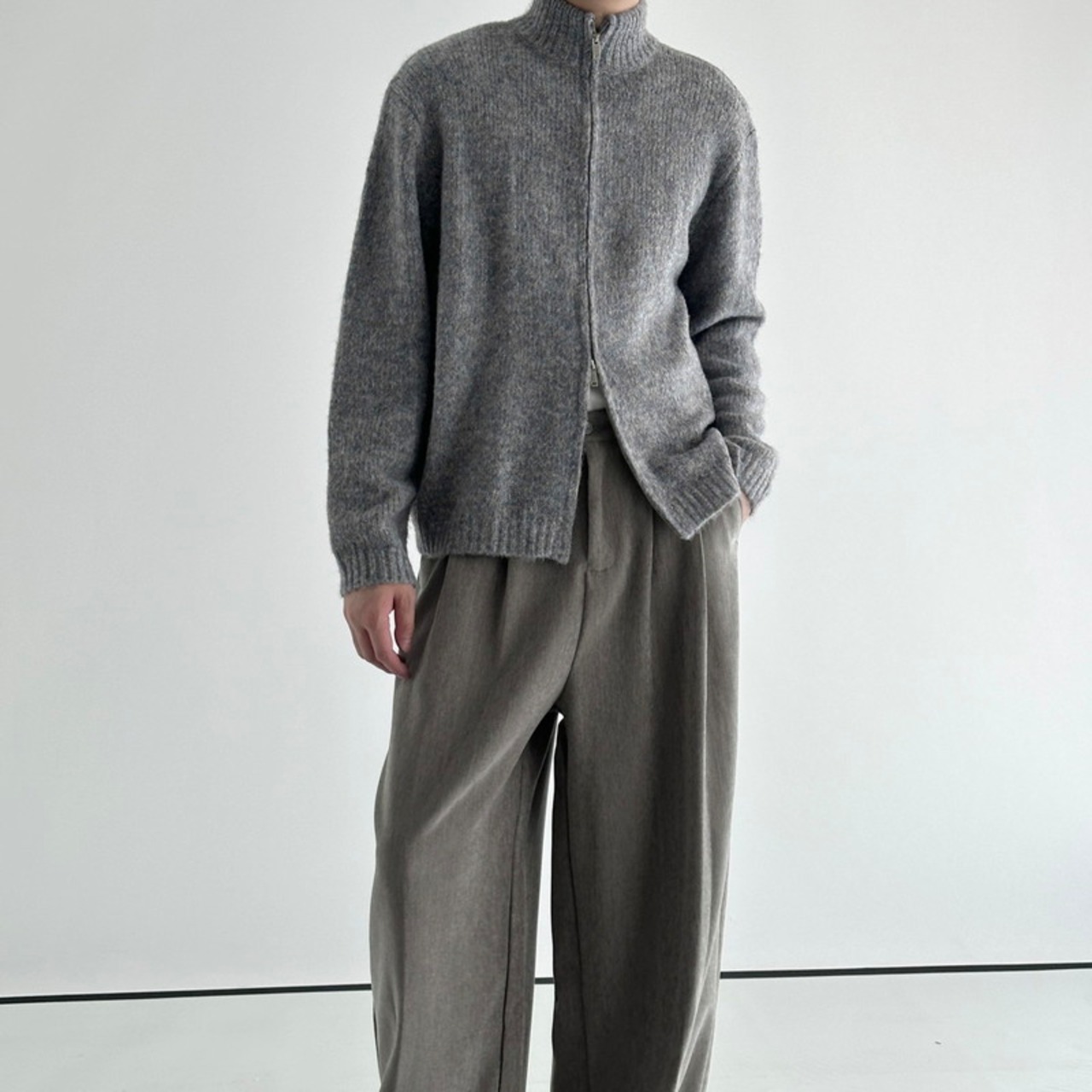 ダブルジップハイネックカーディガン　923