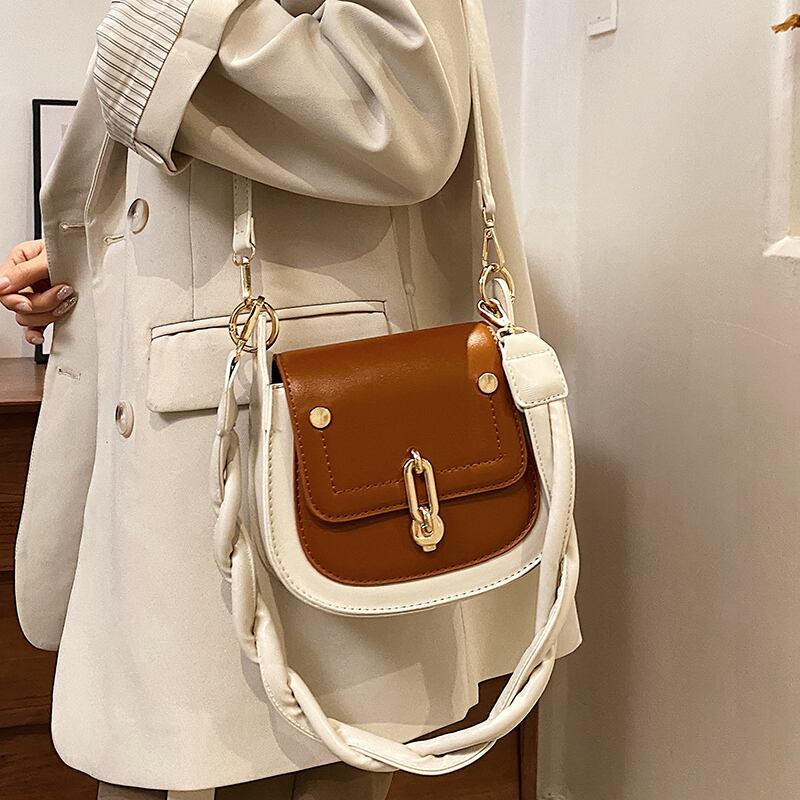 レッド メッセンジャーバッグ サドルバッグ シートバッグ Tiancai_Wing_Bag27236515328