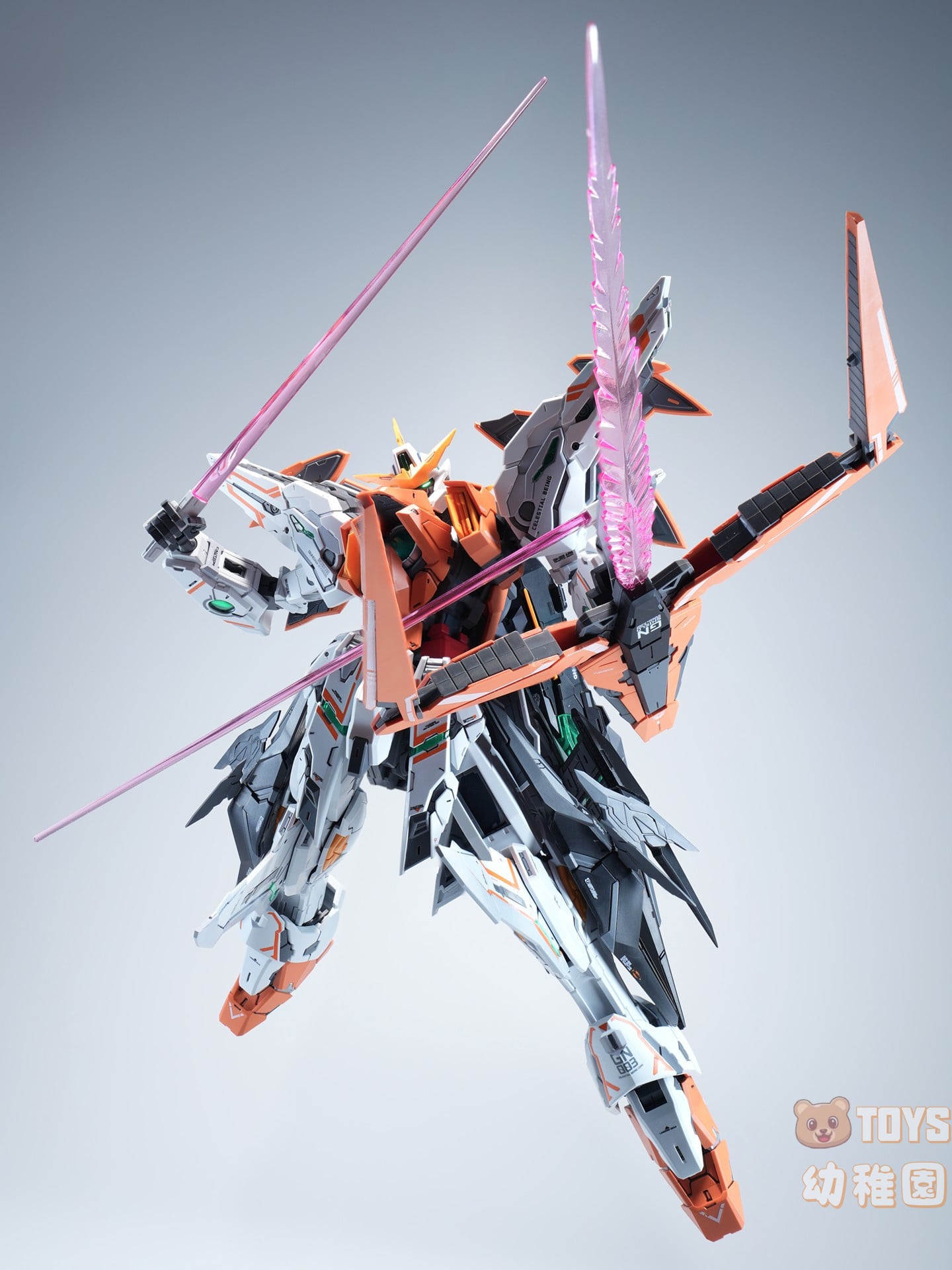 海外製　プラモデル　超兵計画 1/100 覚醒超兵 ハレルヤ 新品 未組立 超兵計画】1/100 覚醒超兵 ハレルヤ 変形可能 発光 未組立 プラモデル