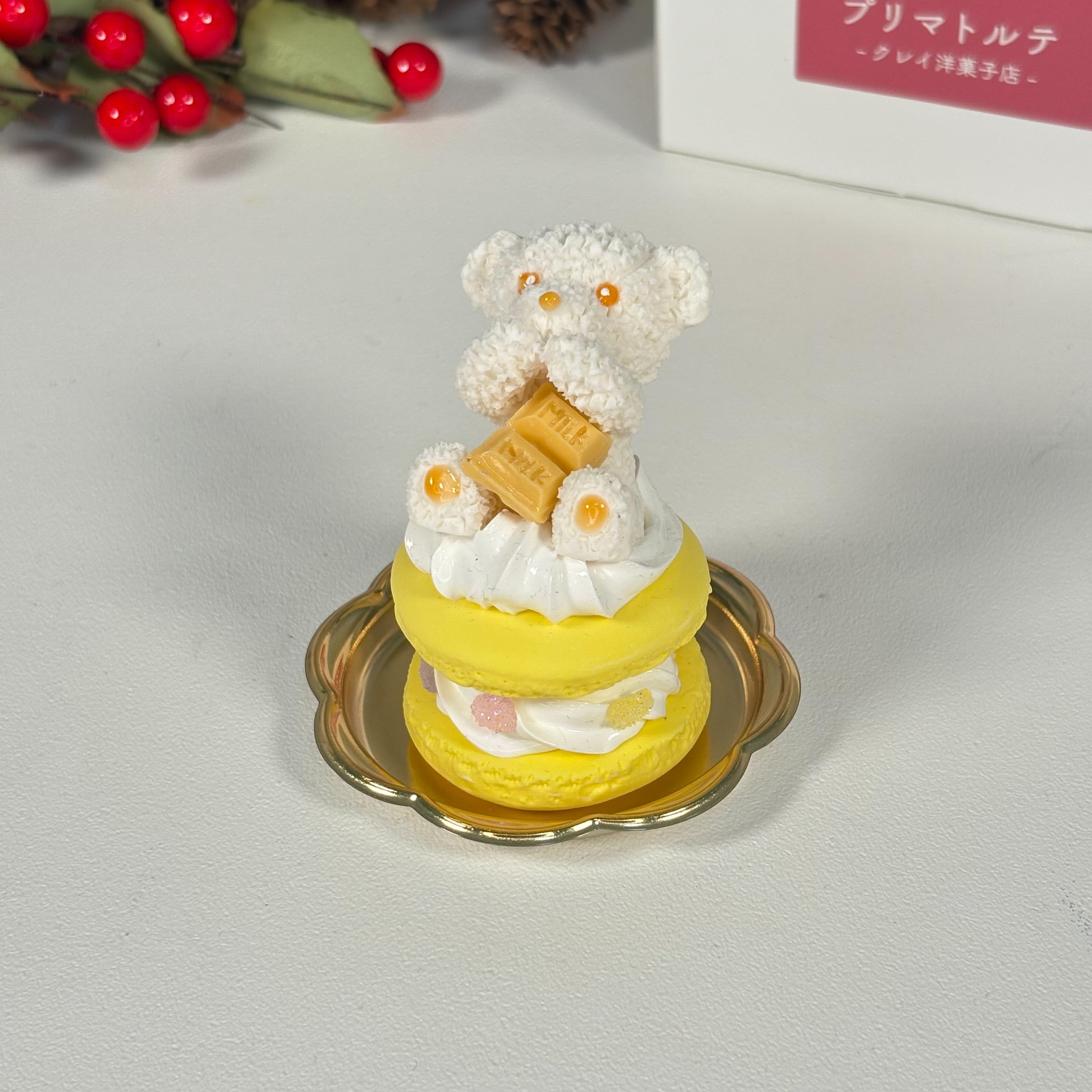 チョコクマカロンのオブジェ