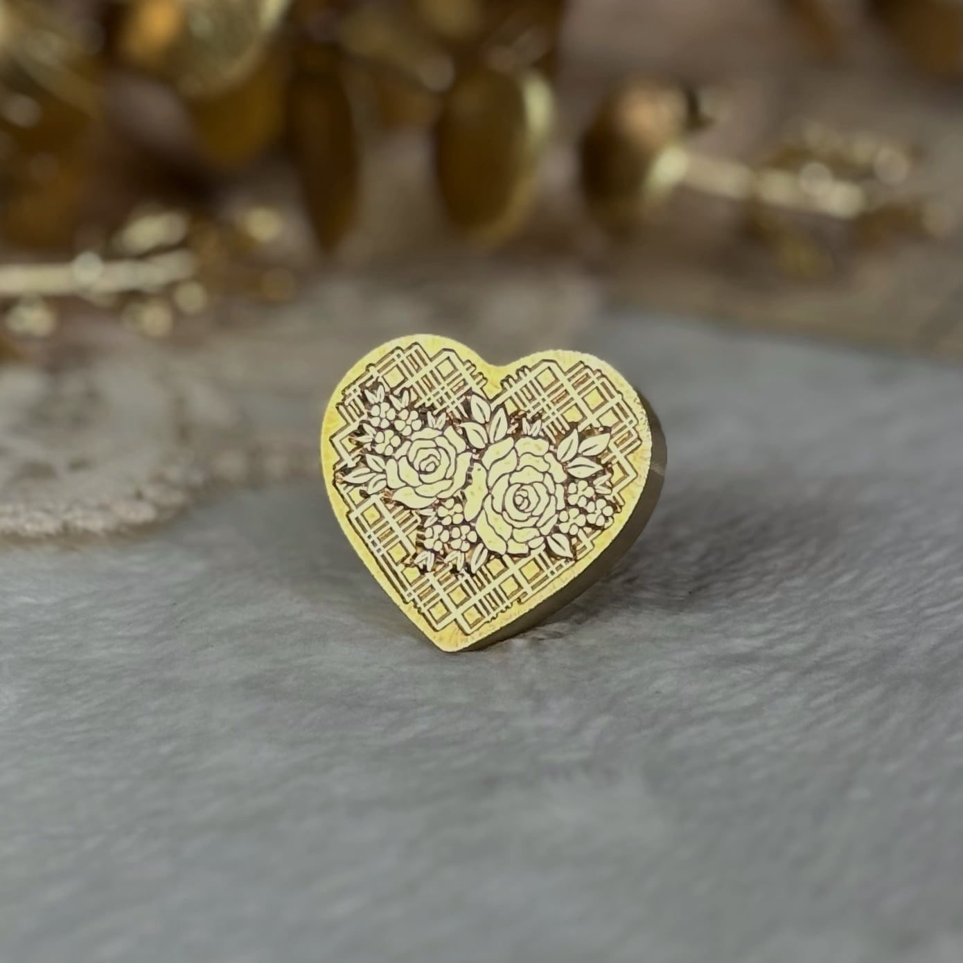 【縦25㎜×横27㎜】ヘッド ハートフルローズ #SWH-213