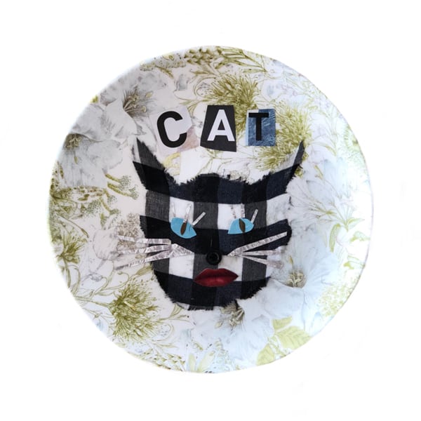【UPCYCLE】 DECOPAGE PLATE CAT LIP