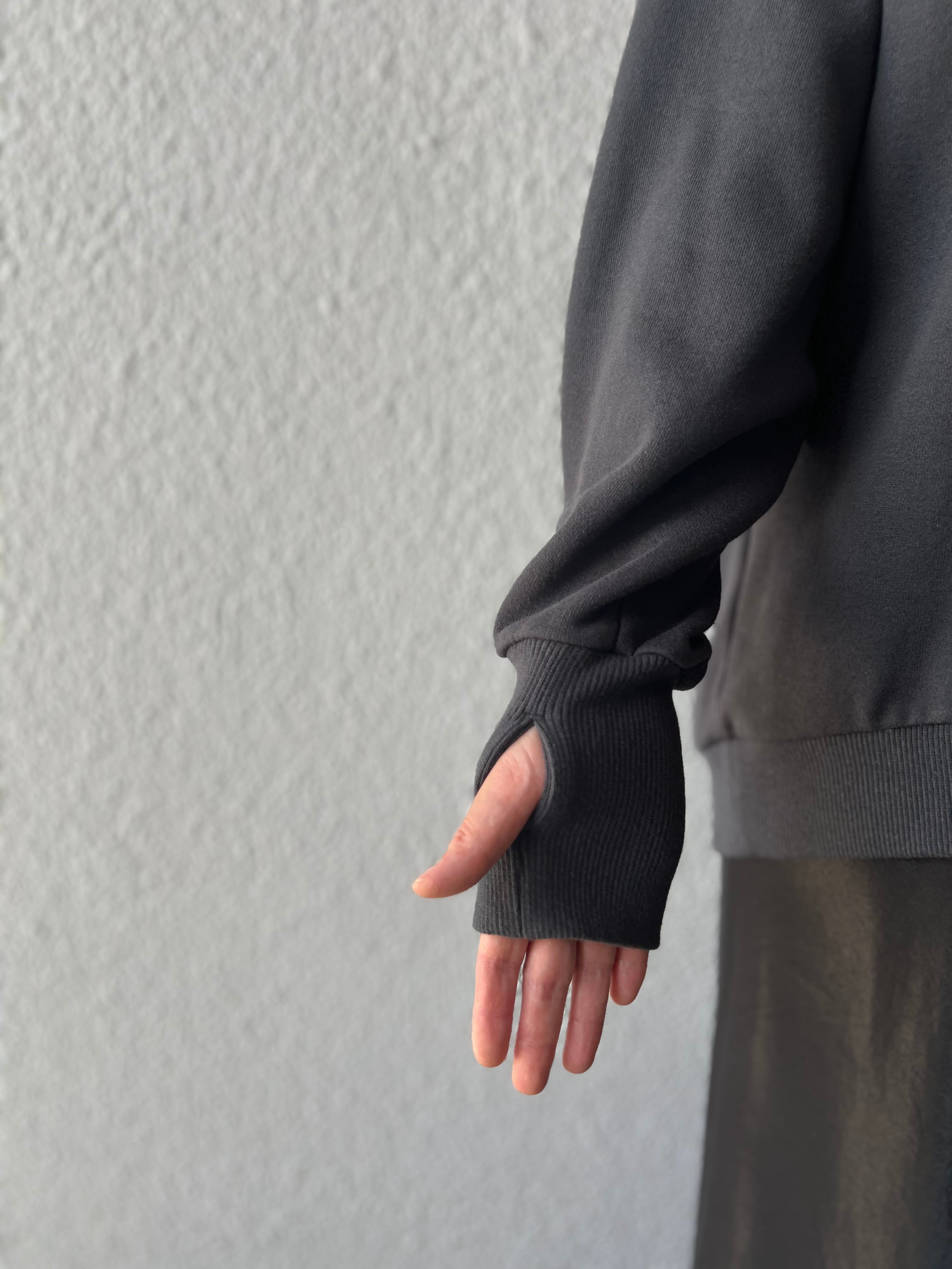 【cafune】バックZIP"CAFUNE"ロゴスウェット 535962