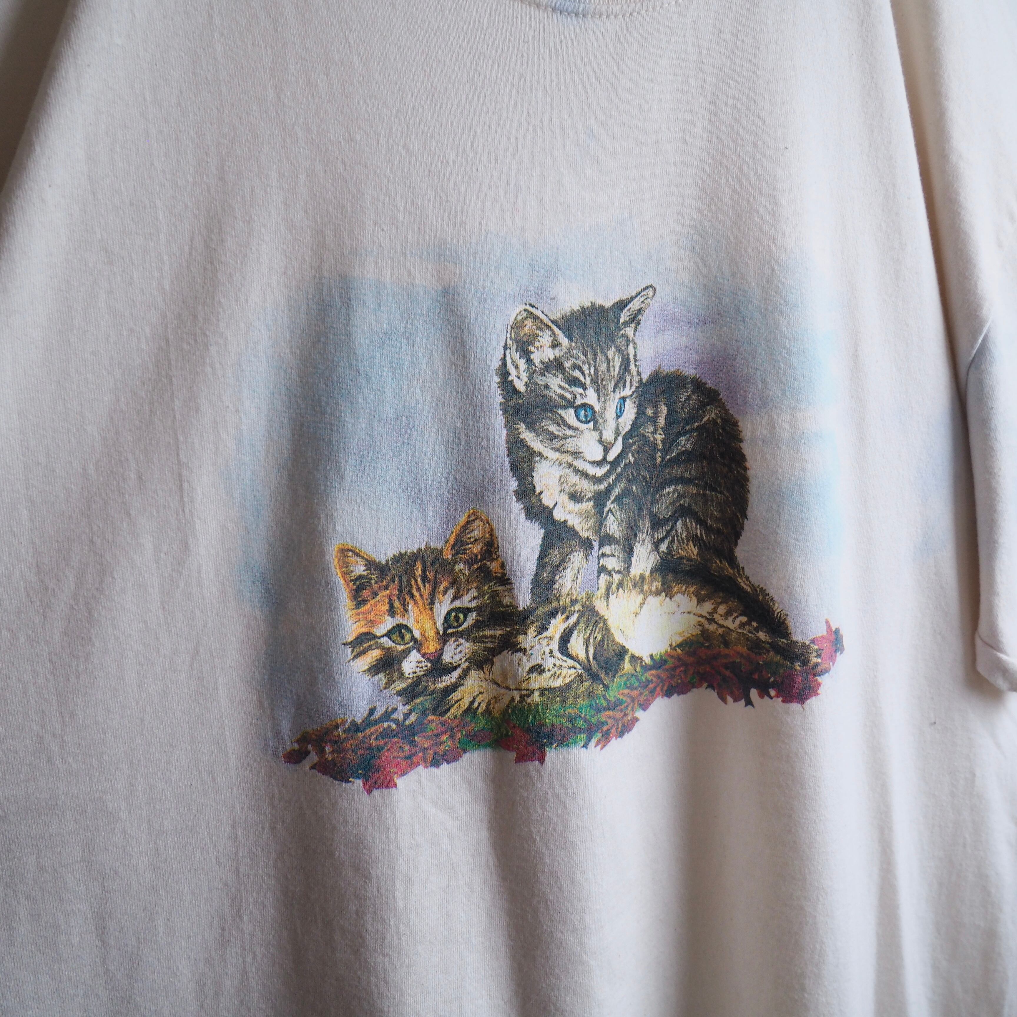 Pretty kittens printed loose silhouette SS Tee